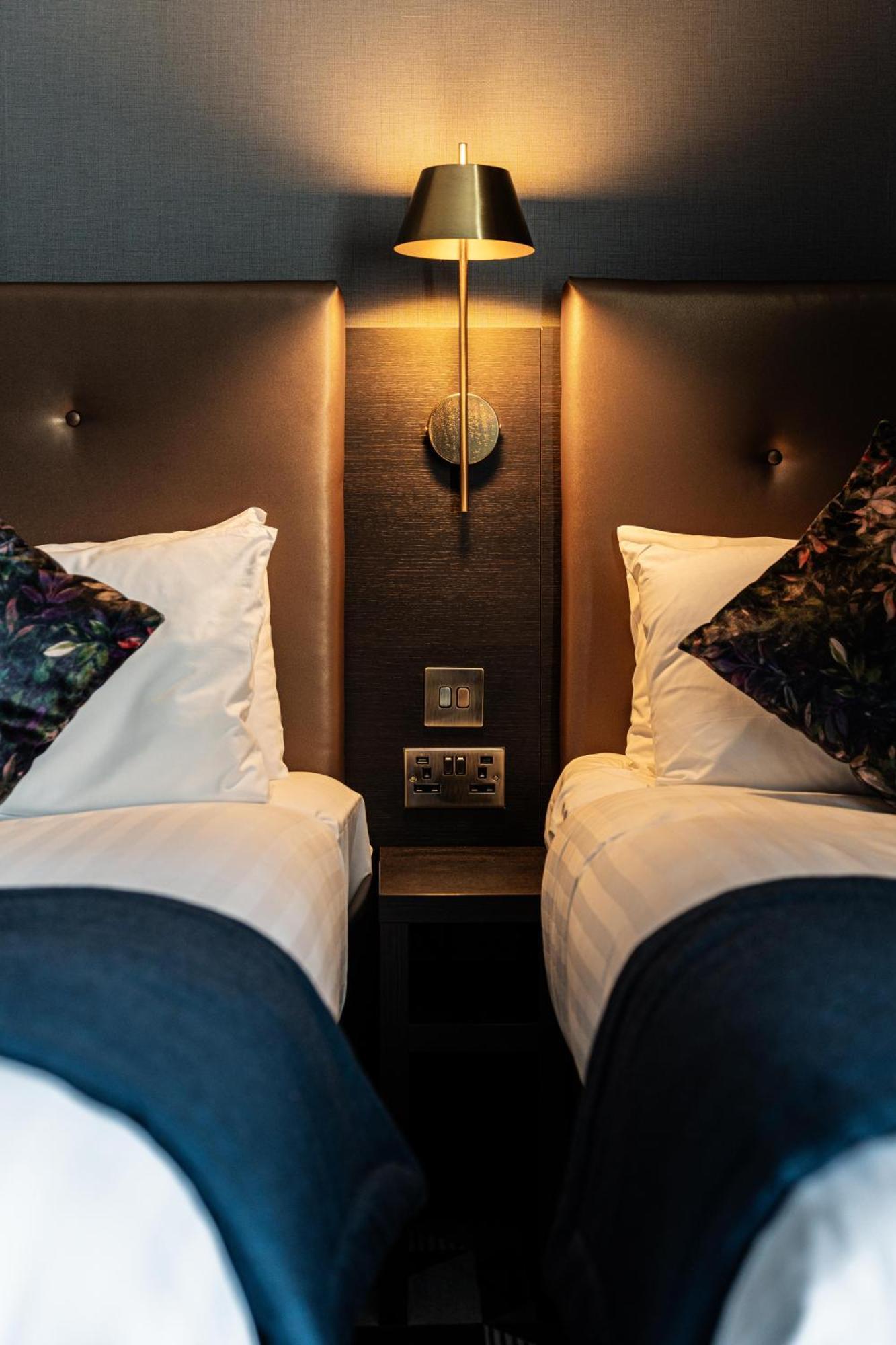 Hotel The House On Warwick 4*