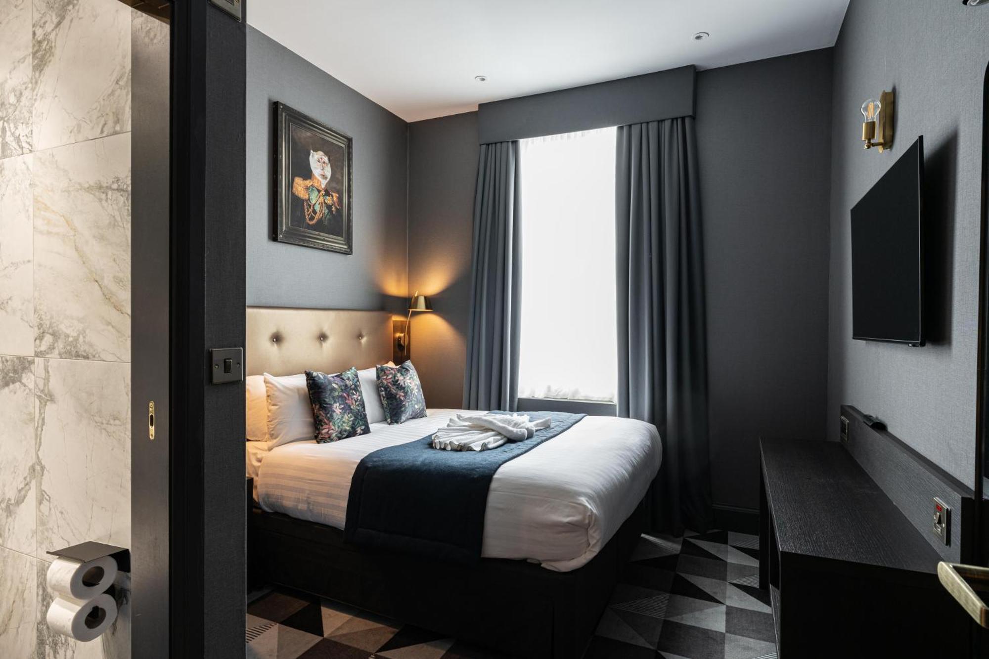 The House On Warwick Hotel 4*