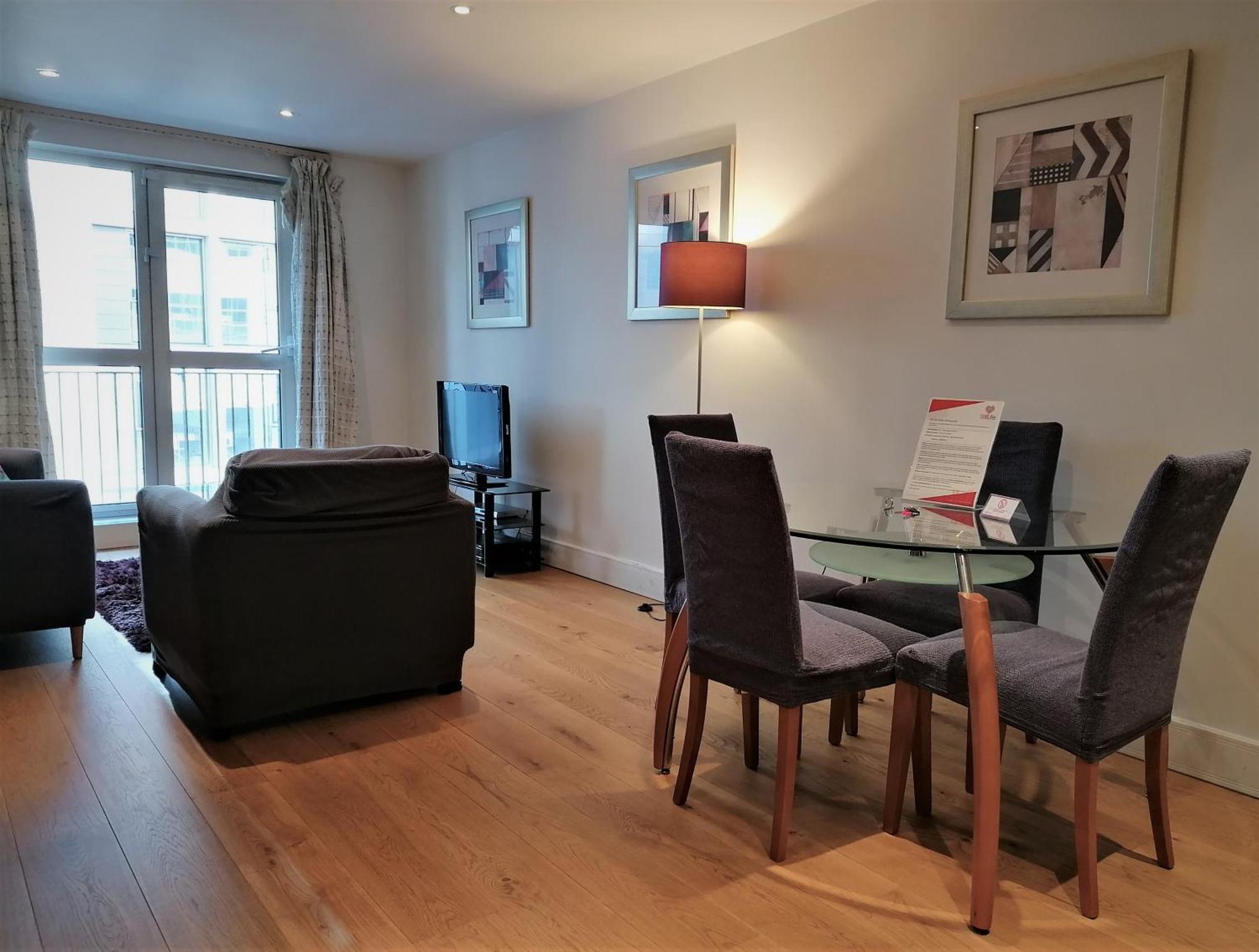 Apartment Still Life Tower Hill Executive *