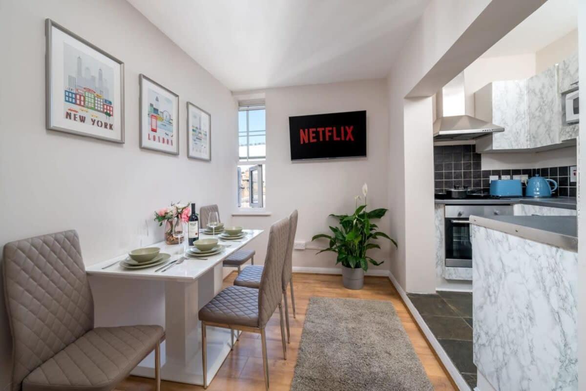 Of - Lovely Two Bedroom Lejlighed London