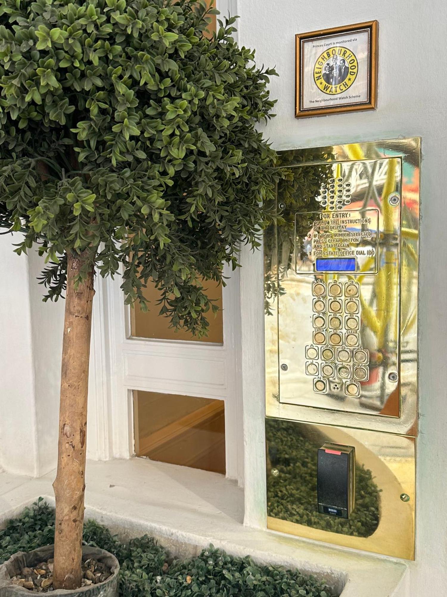 Private Cosy Knightsbridge Studio *