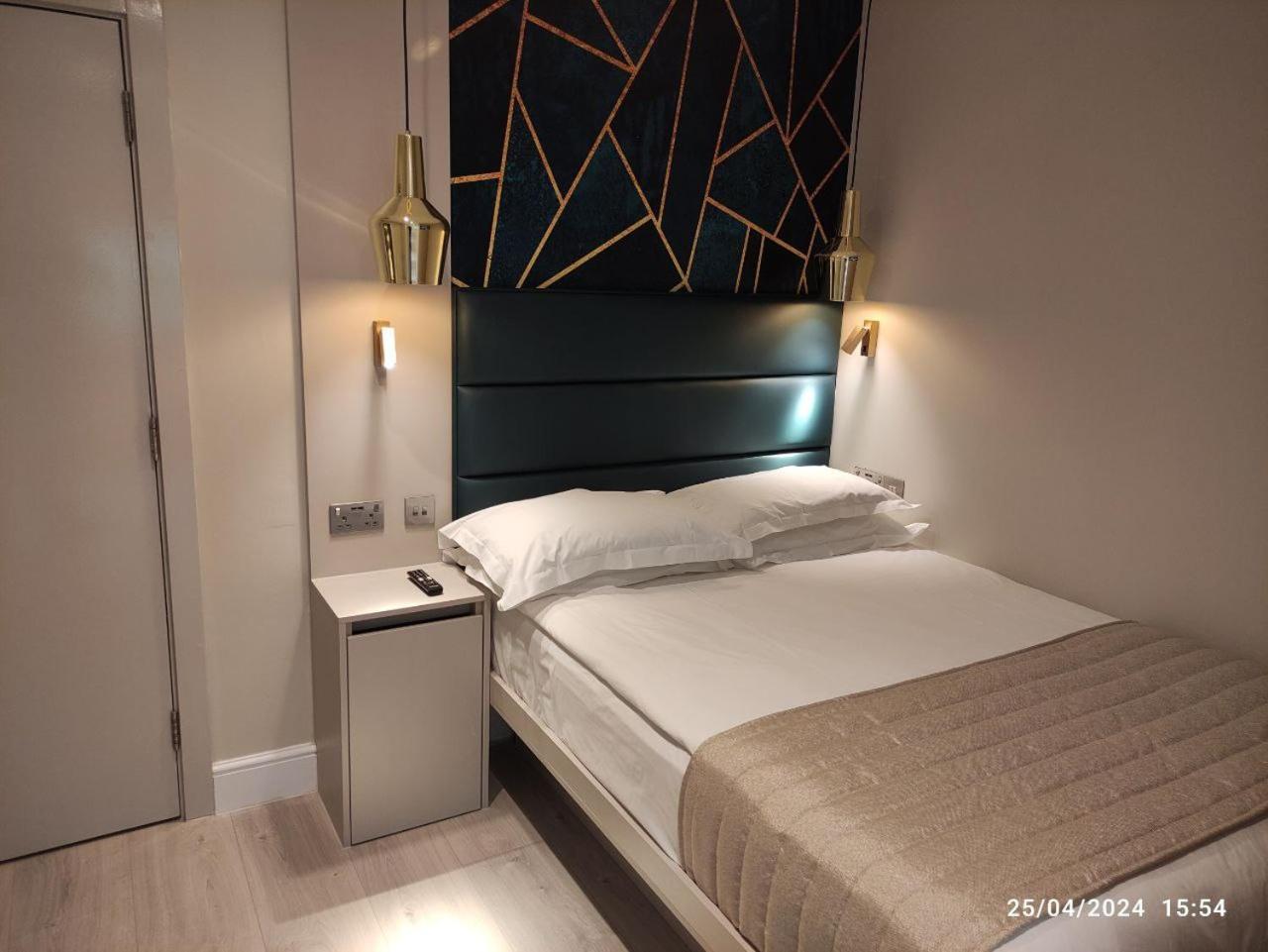 Nox Kensington Aparthotel