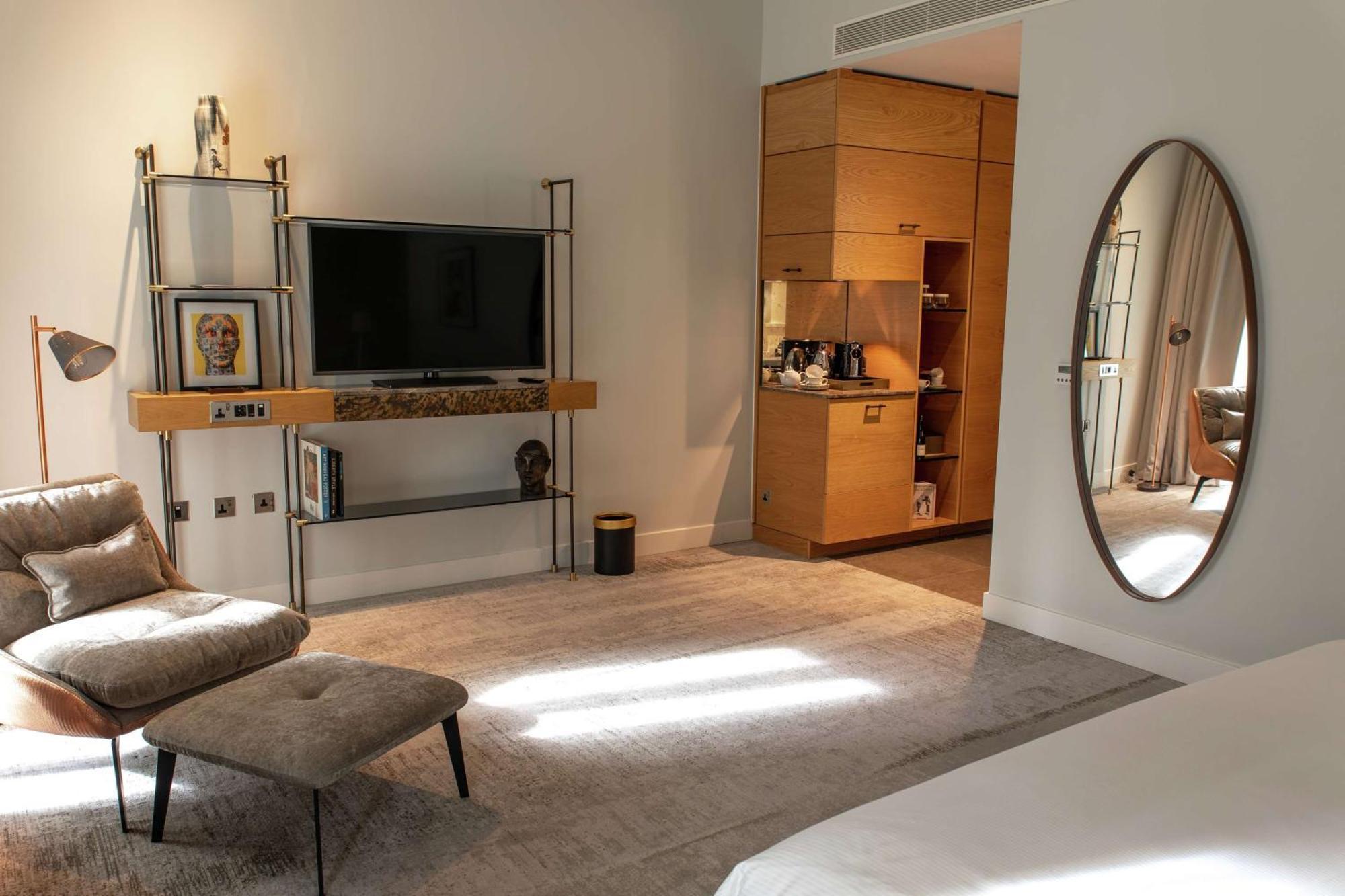Hotel Lincoln Plaza London, Curio Collection By Hilton Londra