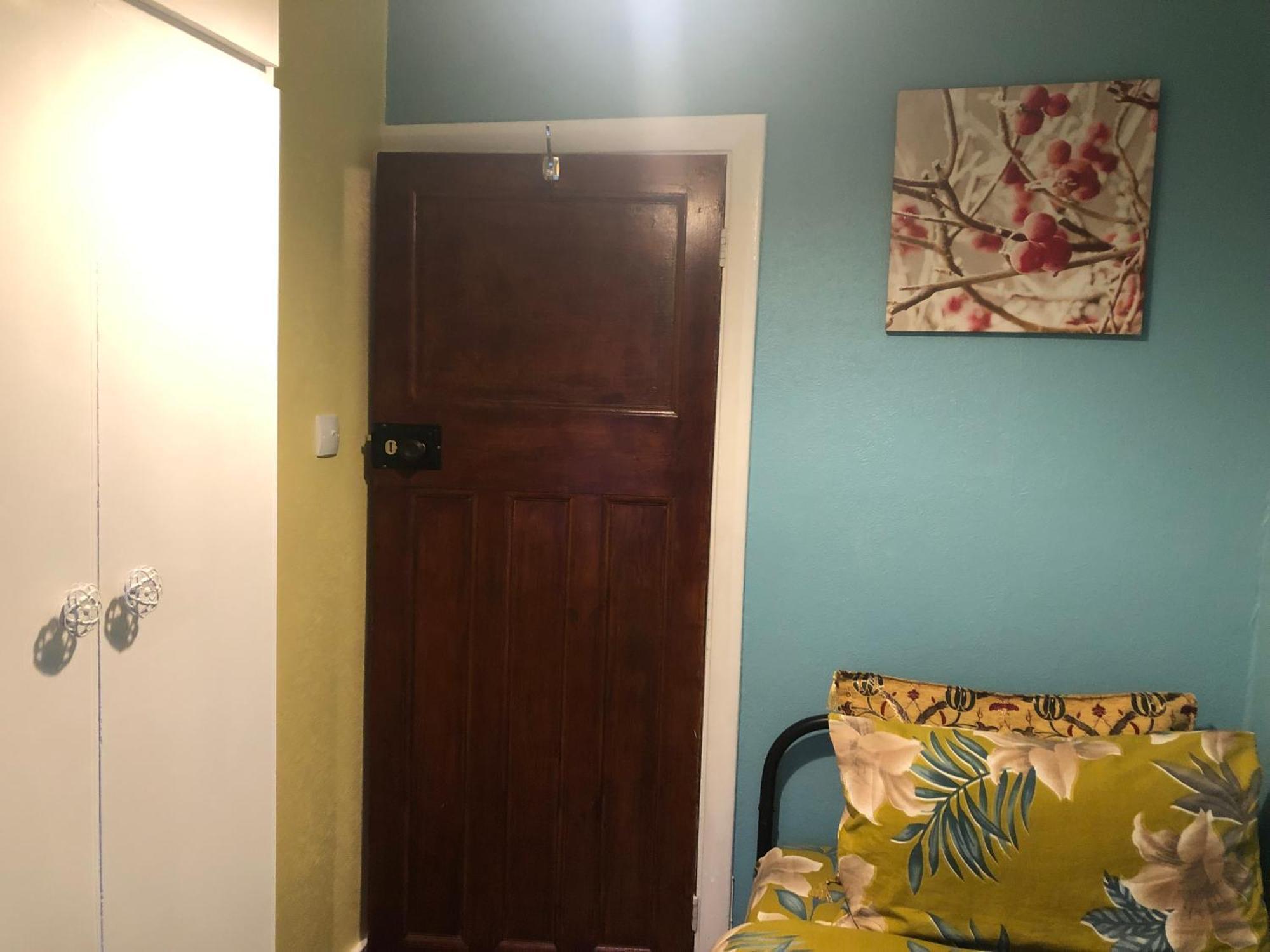 Homestay House 220 *