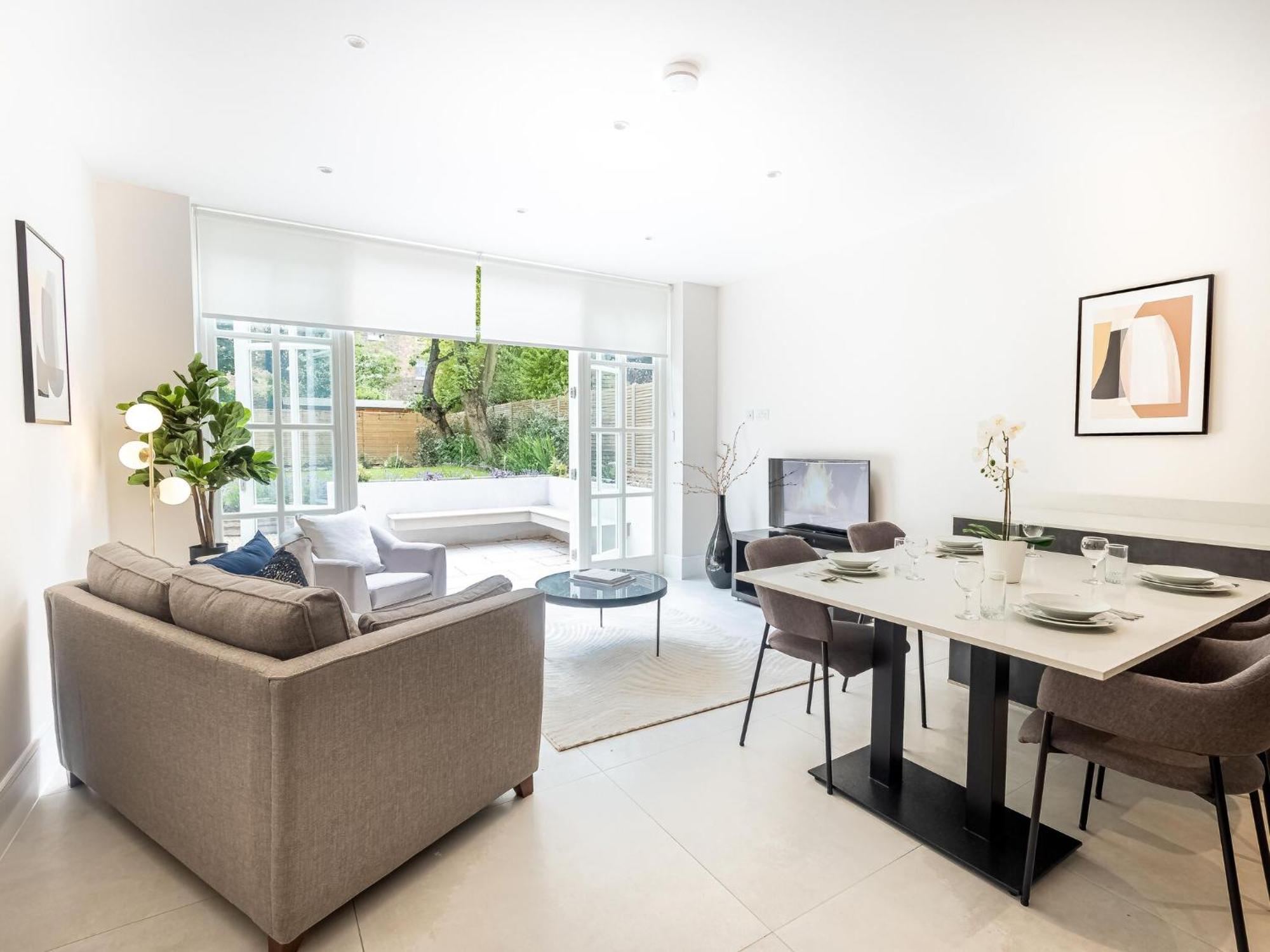 Premier Near Camden Markets Very Close To Tube Stations By Sojo * Londres