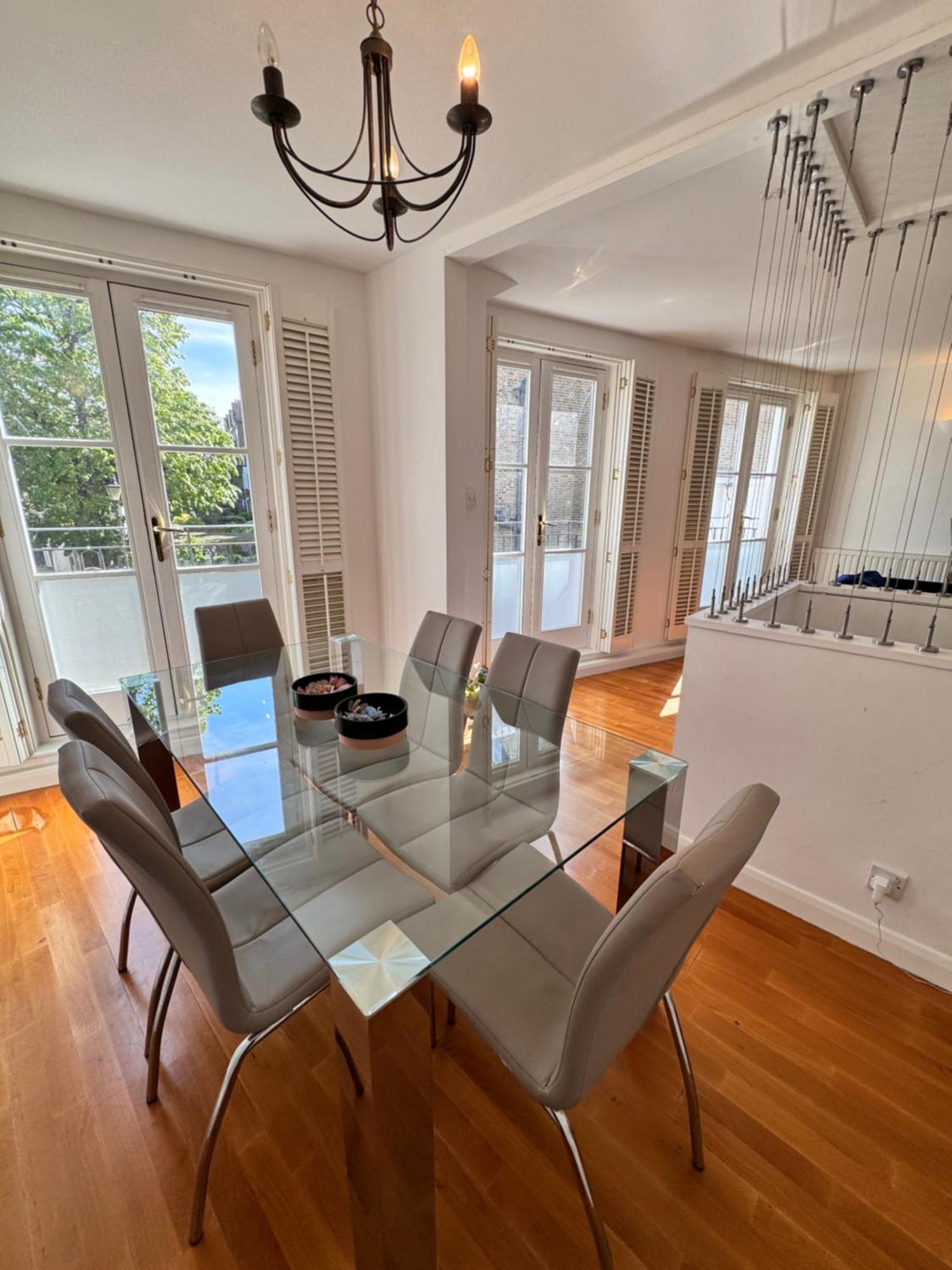 The Heart Of Kensington Mews - 3 Bedrooms House-private Entrance-hyde Park Walk Away-green Park 9 Minutes Underground- The Of With Glamour Of Kensington *