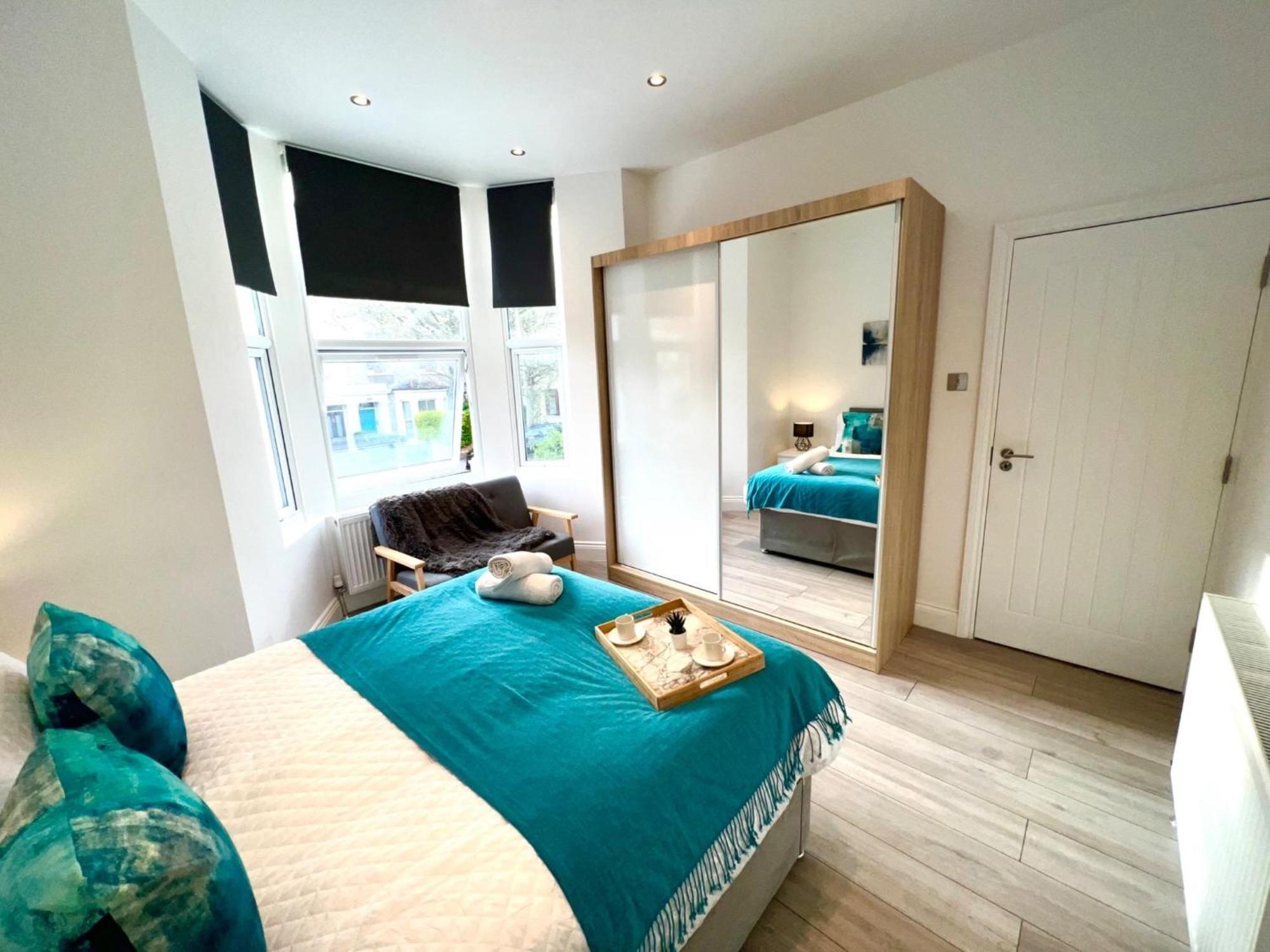 Flat In Shepherd's Bush Semesterbostad *