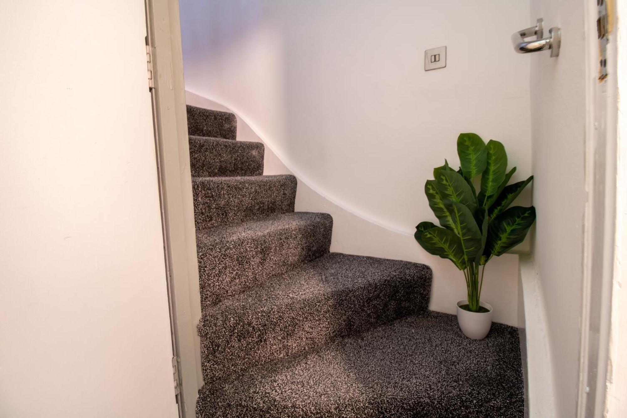 Luxurious 1-bedroom Penthouse On Oxford Street 11g Appartement *