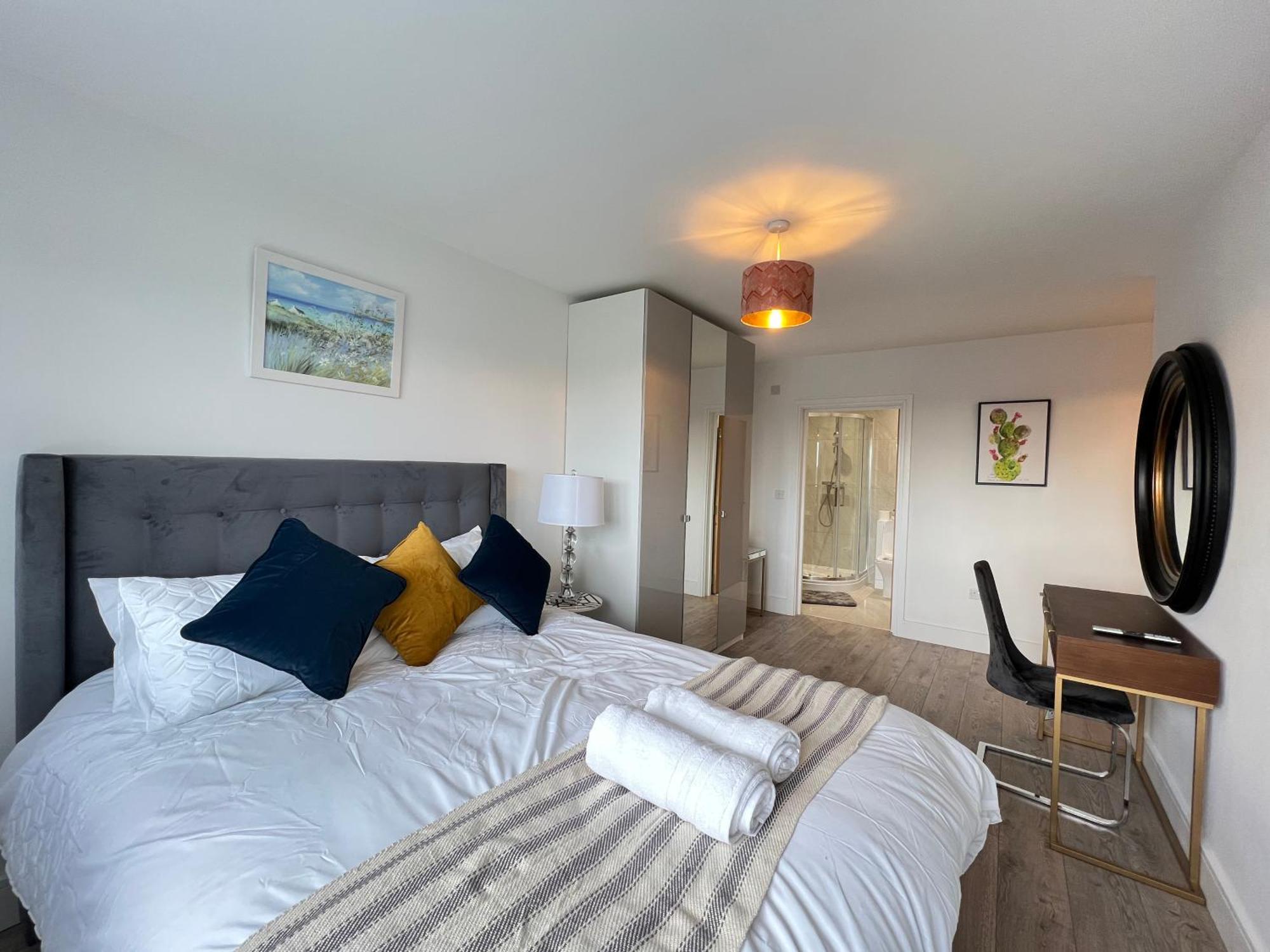 Lägenhet C1, Luxury 2 Bedroom Flat In Wembley London