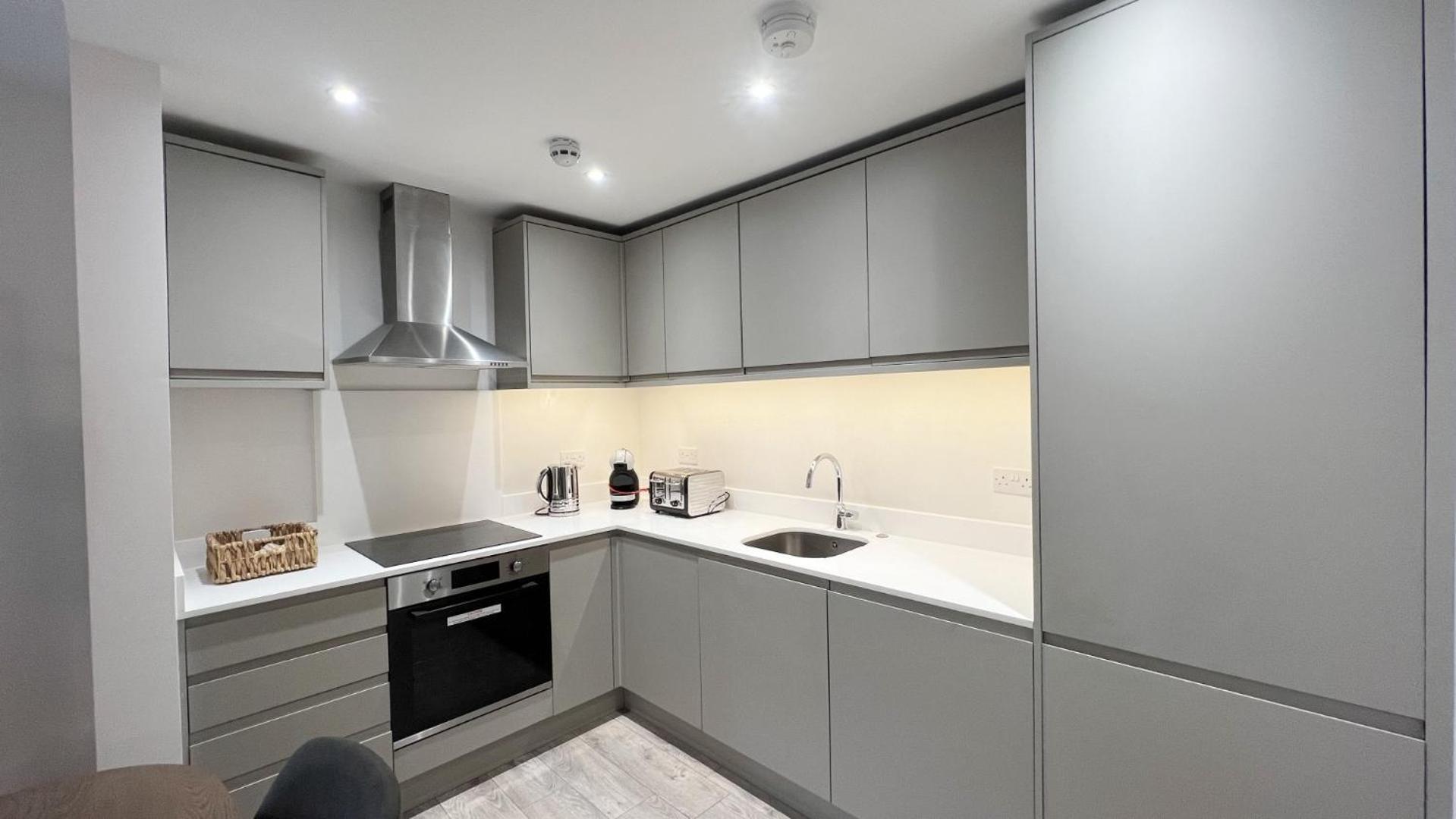 Lägenhet C1, Luxury 2 Bedroom Flat In Wembley