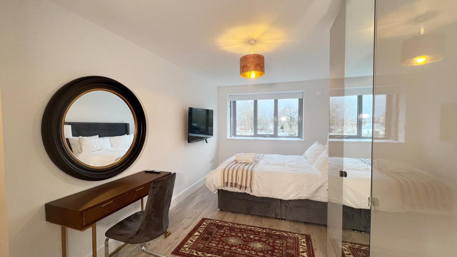 C1, Luxury 2 Bedroom Flat In Wembley Lägenhet *