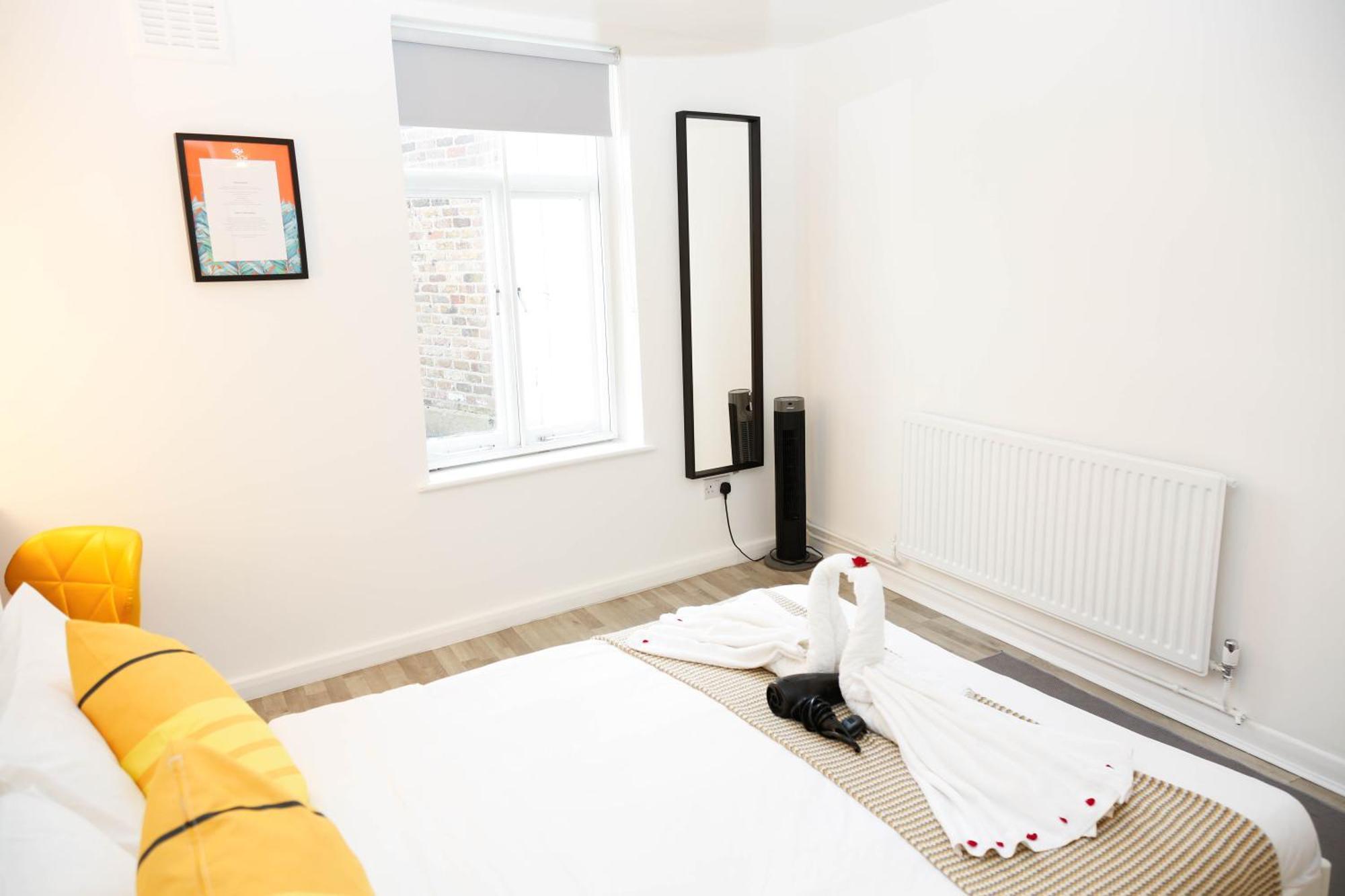 Stylish 1-minute Walk To Camden Town Metro, Shops, Cafes, Bars & Restaurants With Shared Bathrooms Londres