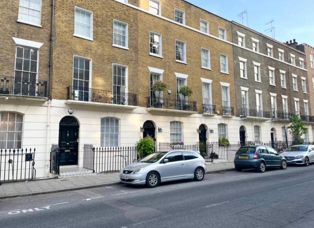Hyde Park Two Bedroom Appartement Londres