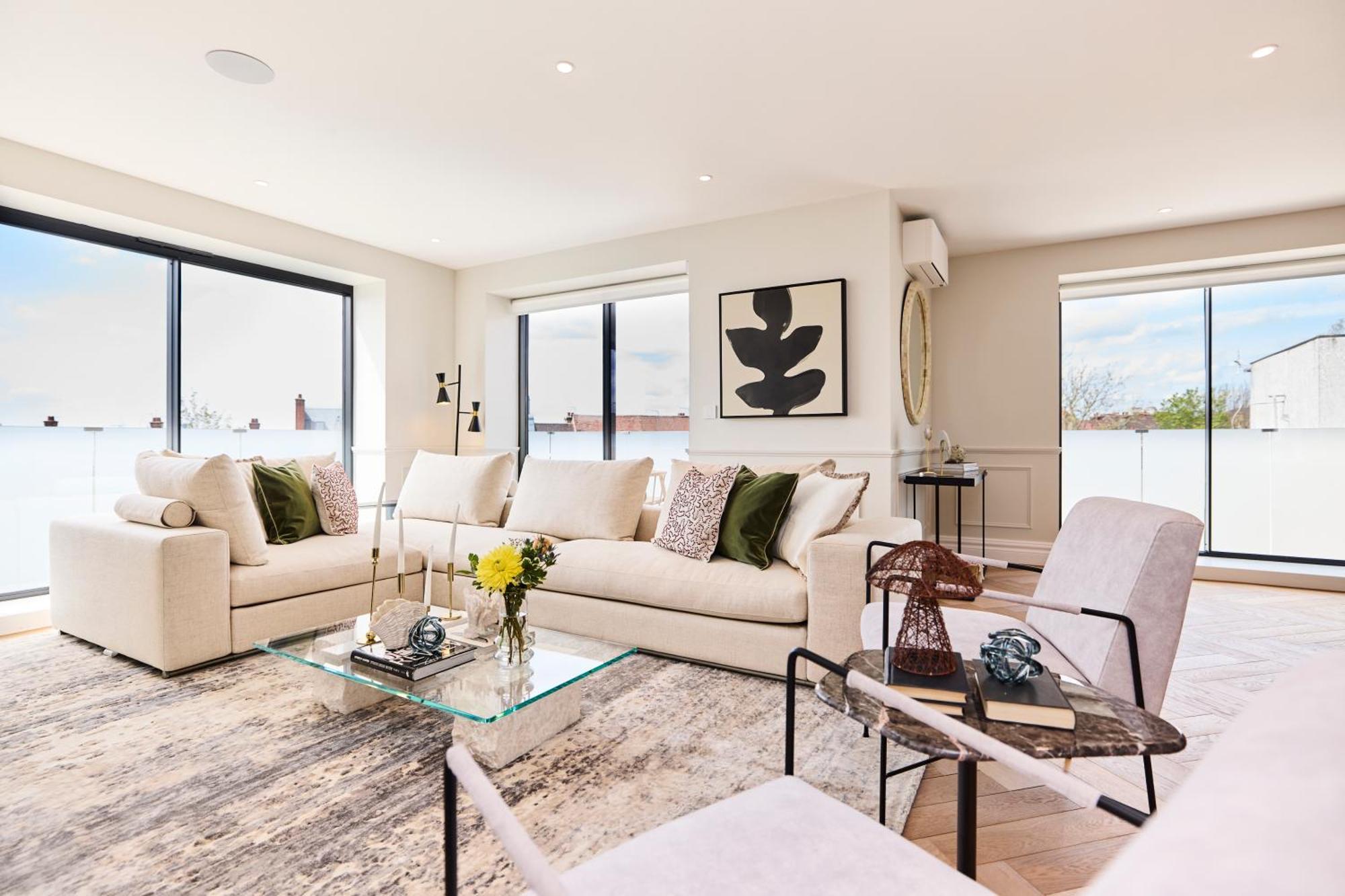 Apartment The Temple Fortune Crib - Lovely 3bdr House With Balcony *