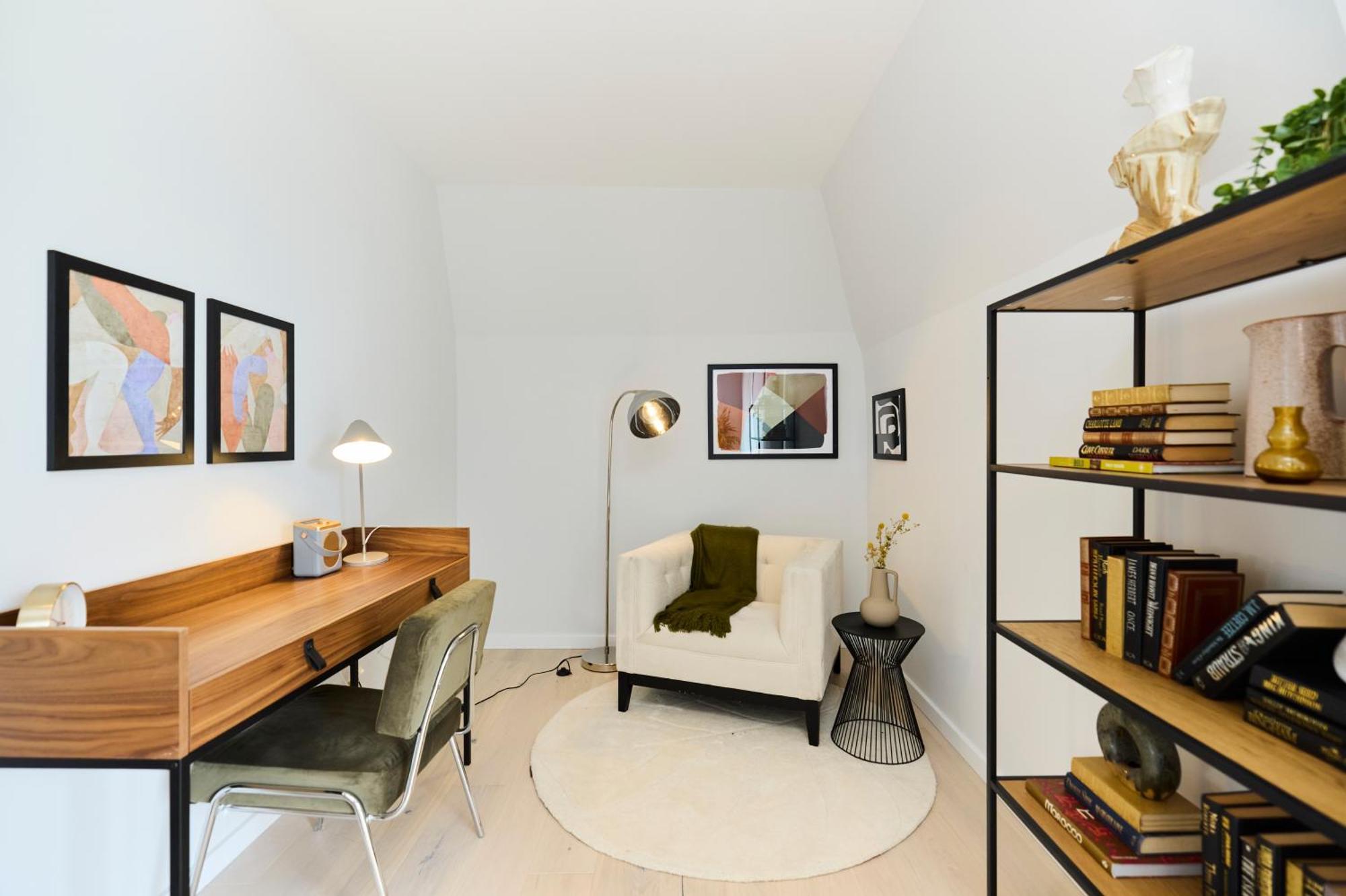 Apartment The Brondesbury Hideaway - Stylish 3bdr Flat With Balcony & Parking *