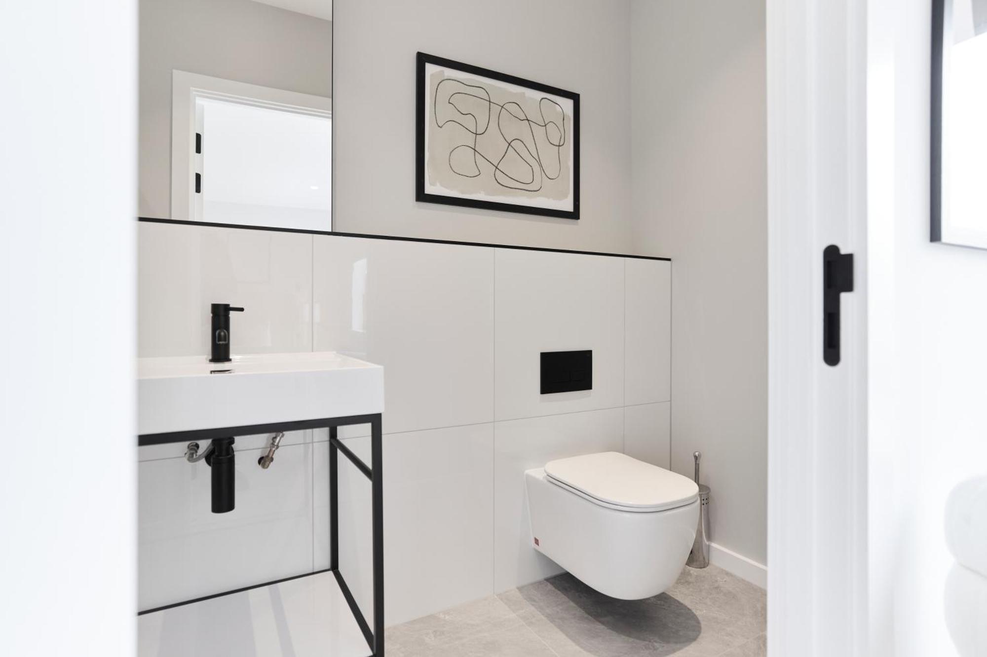 Apartment The Brondesbury Hideaway - Stylish 3bdr Flat With Balcony & Parking *