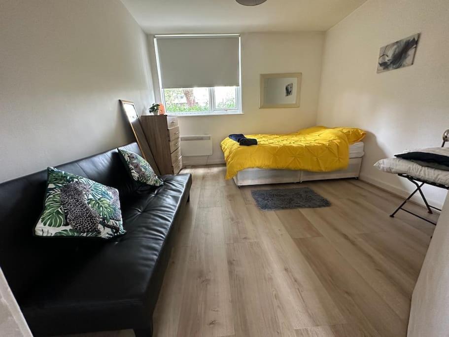 Spacious 2 Bedroom In Hoxton * London