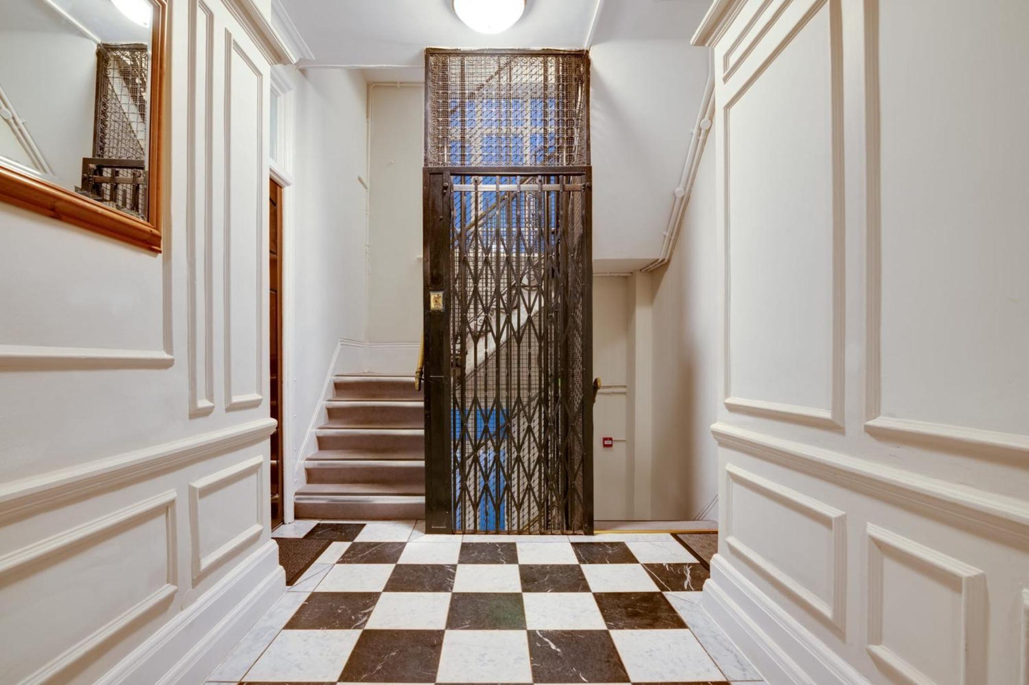 Lovely Charing Cross Appartement Londen