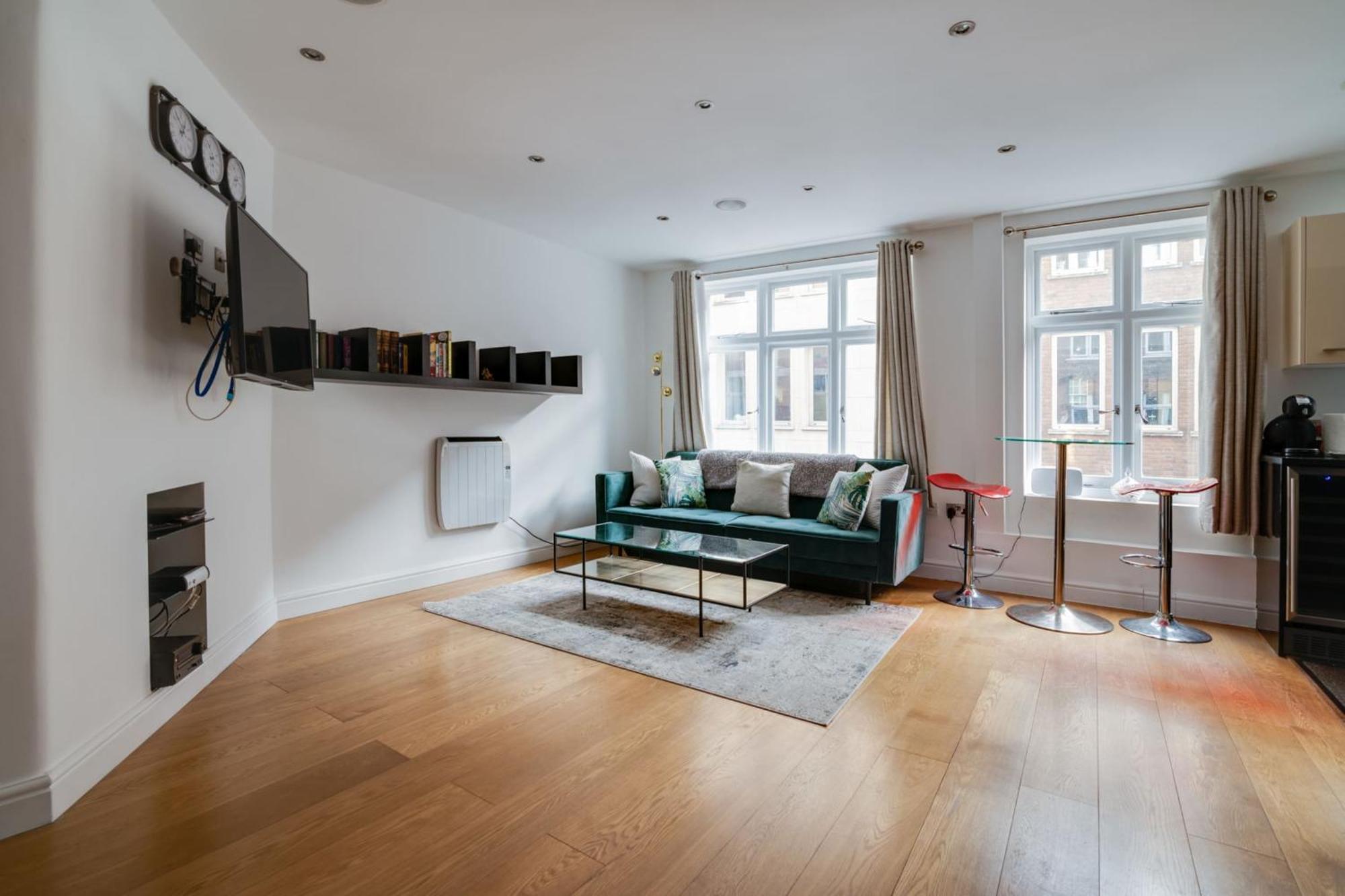 Appartement Lovely Charing Cross Londen