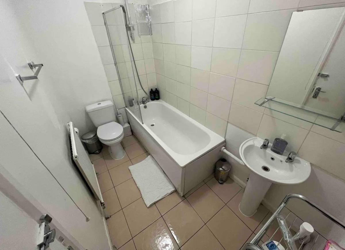 St Pancras Private * London