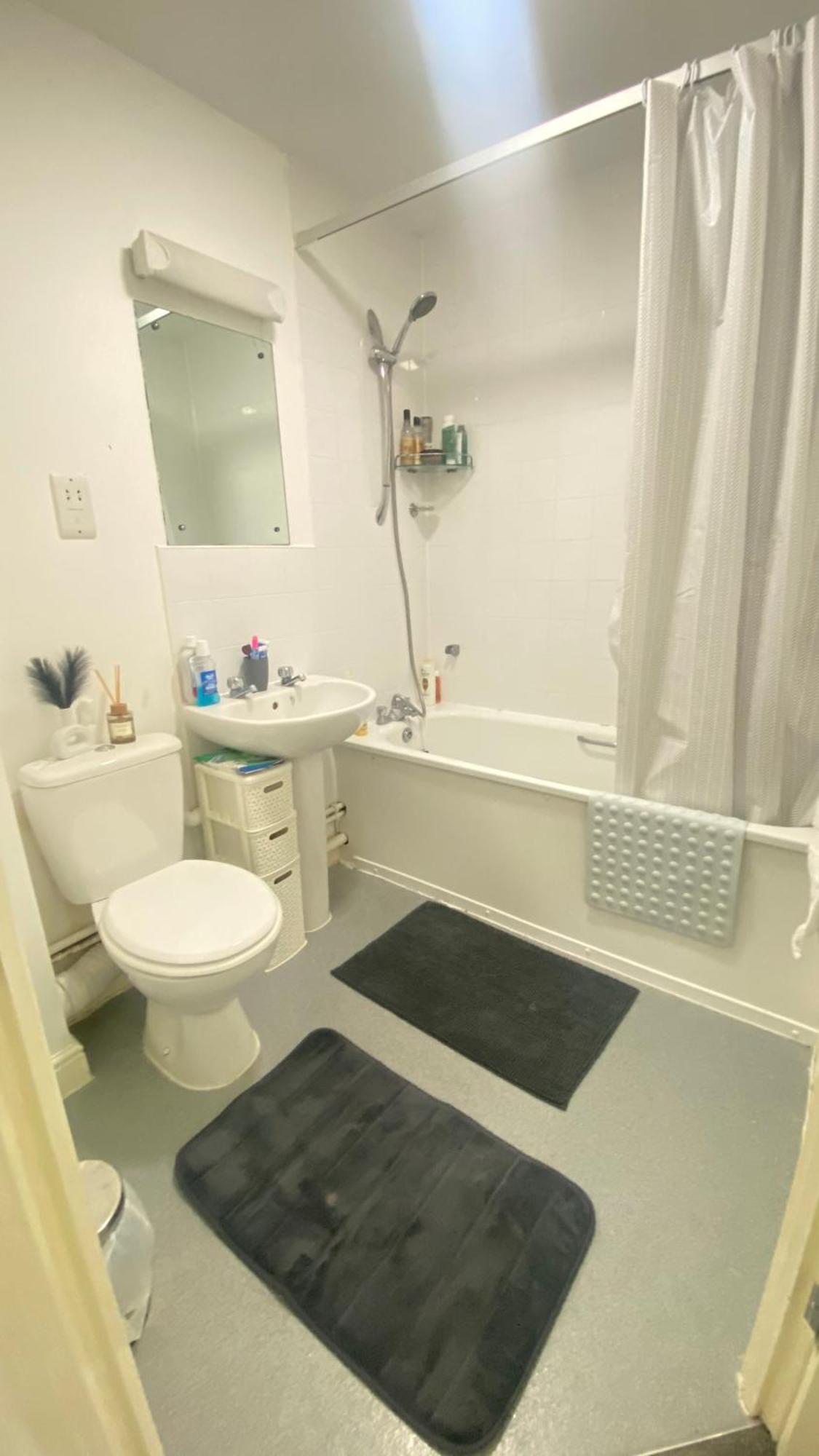 On The Friendly Flat Apartment London