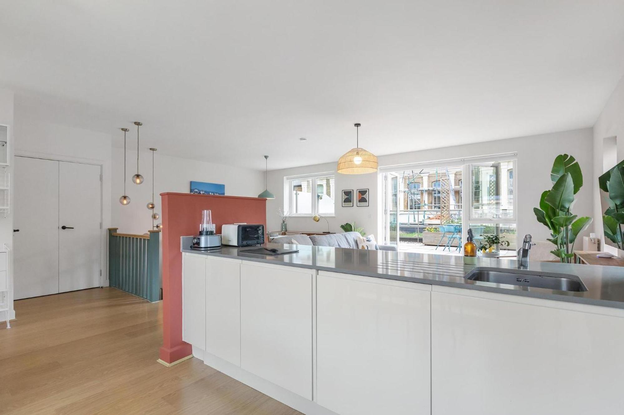 Appartement Designer 2bed 3bath Duplex - 20mins2central London!