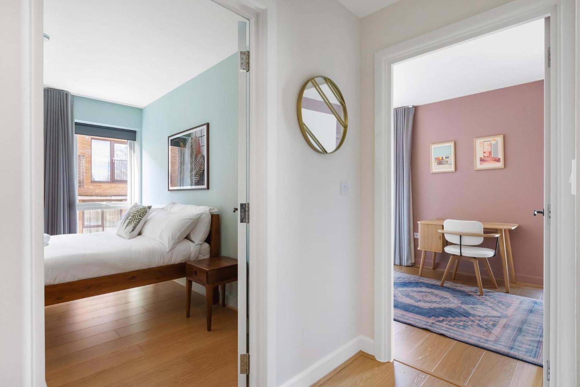 Designer 2bed 3bath Duplex - 20mins2central London! Appartement Londres