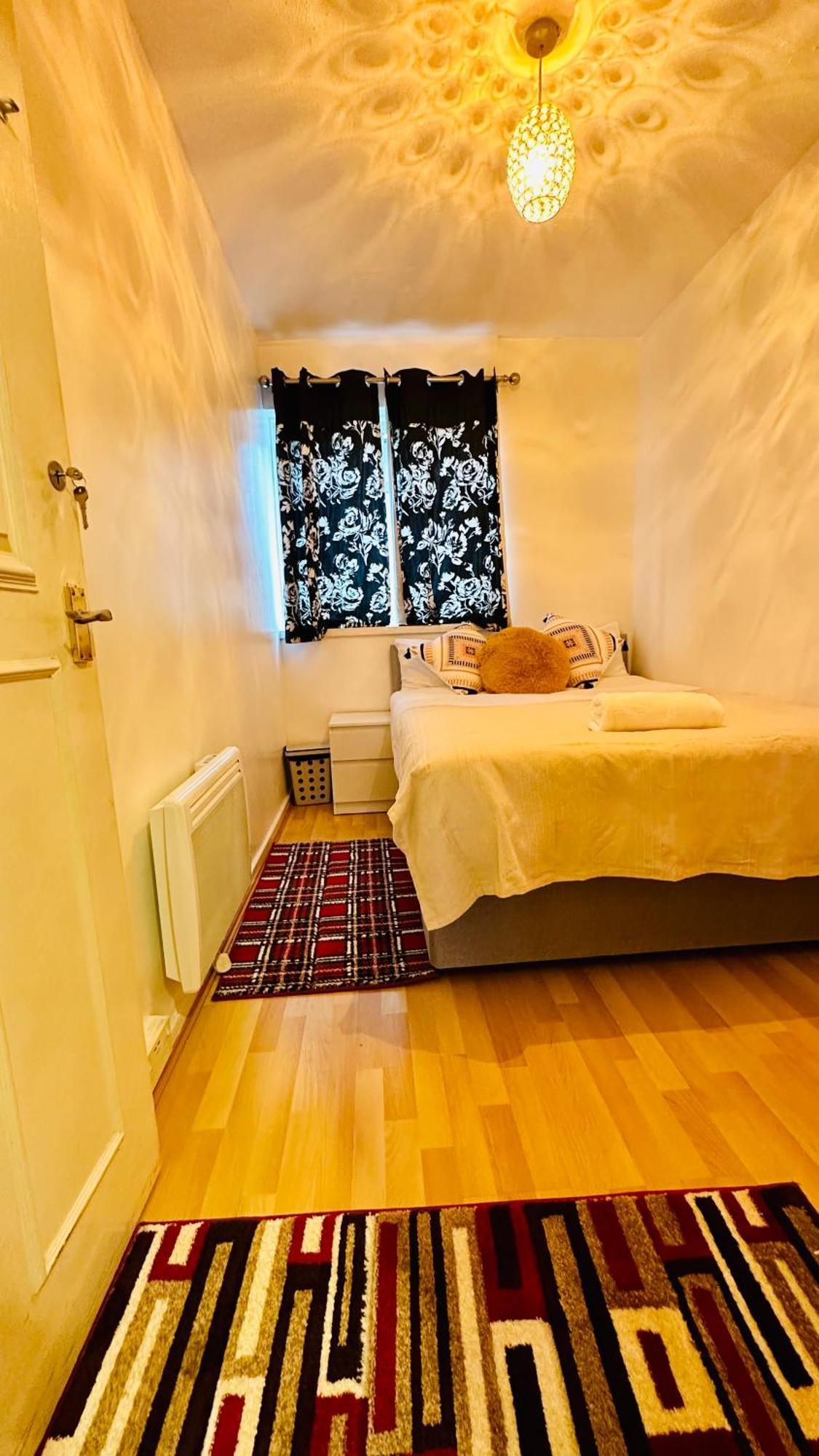 Bed & Breakfast Whites