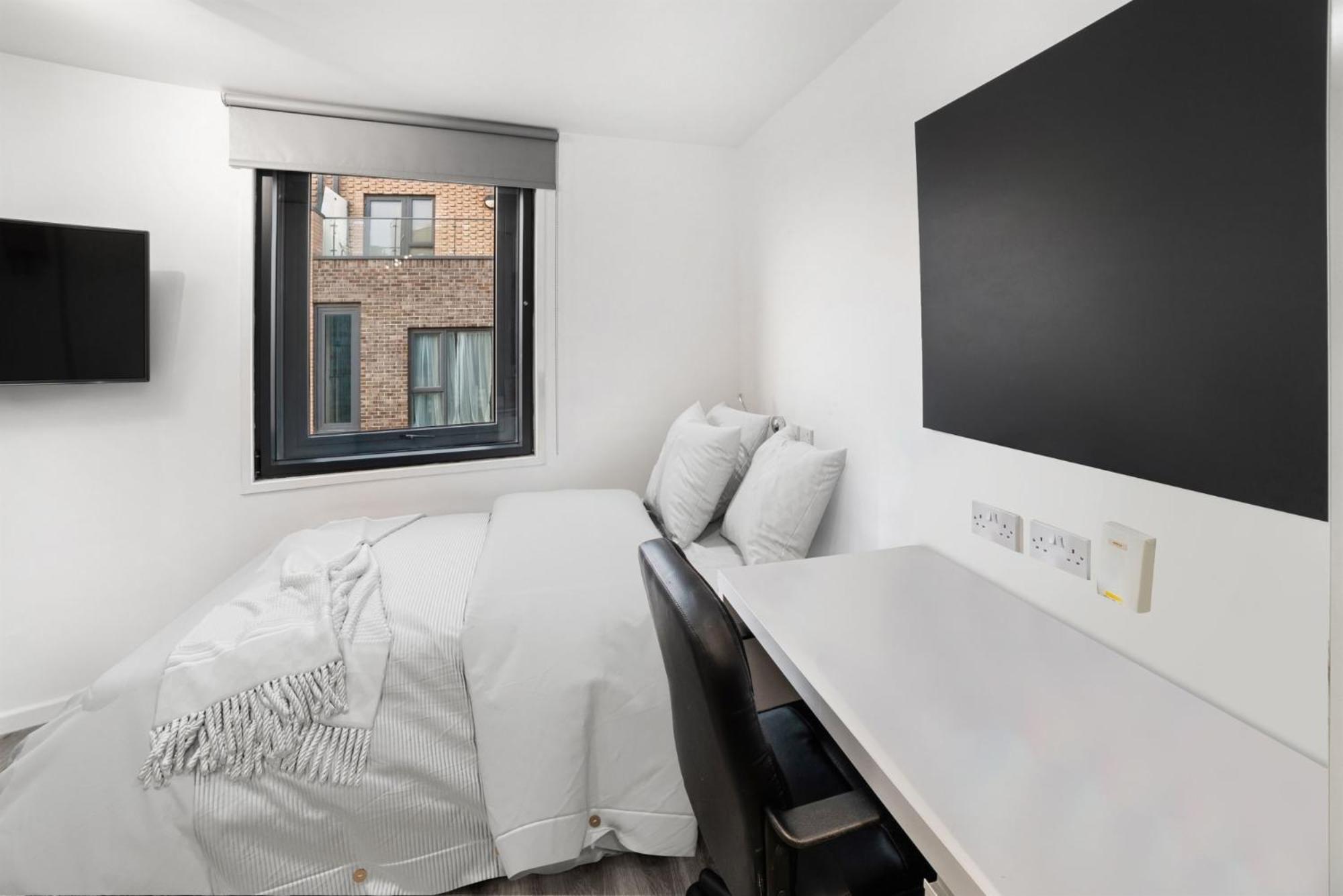 Spacious And Comfy At Chapter Highbury I In London