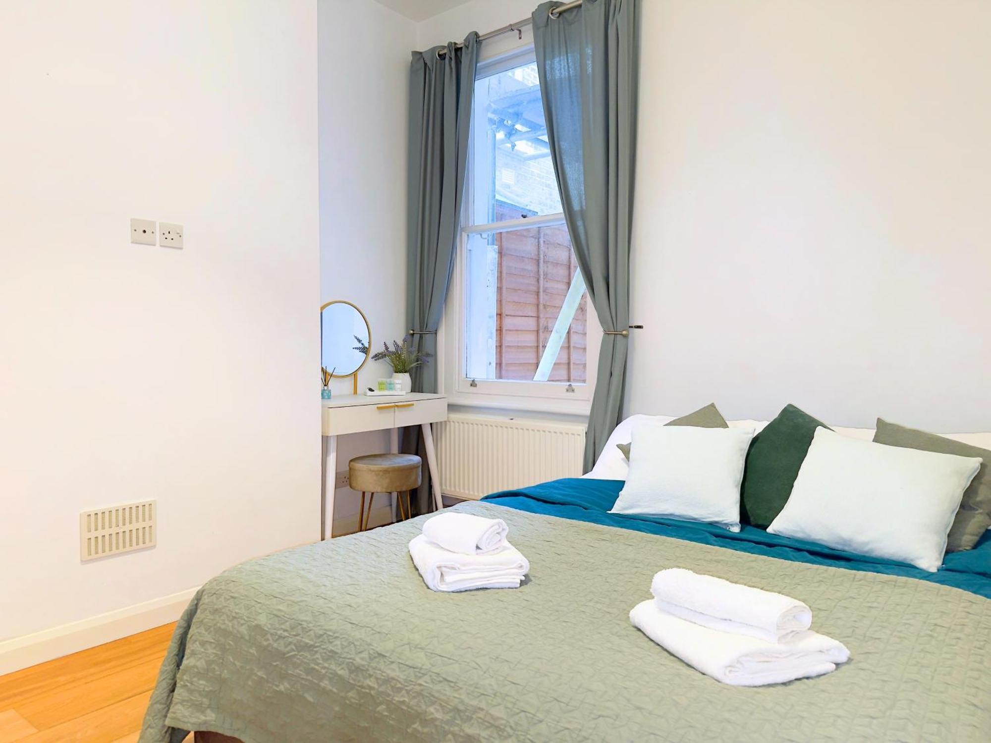 Lejlighed Charming Victorian Retreat In West Hampstead
