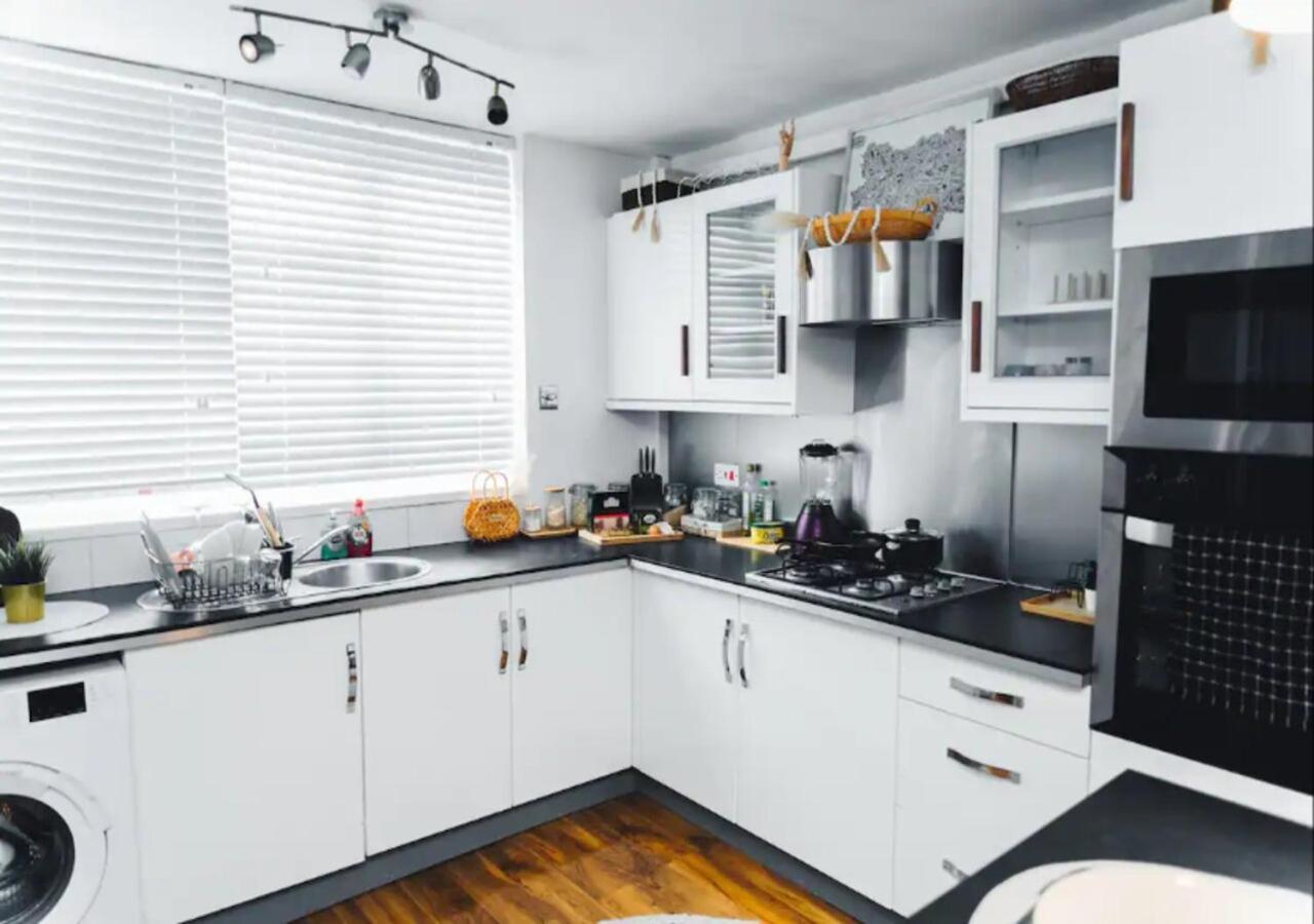 Feriehus 3bed 2bath With Garden Sauna & Hot Tub London