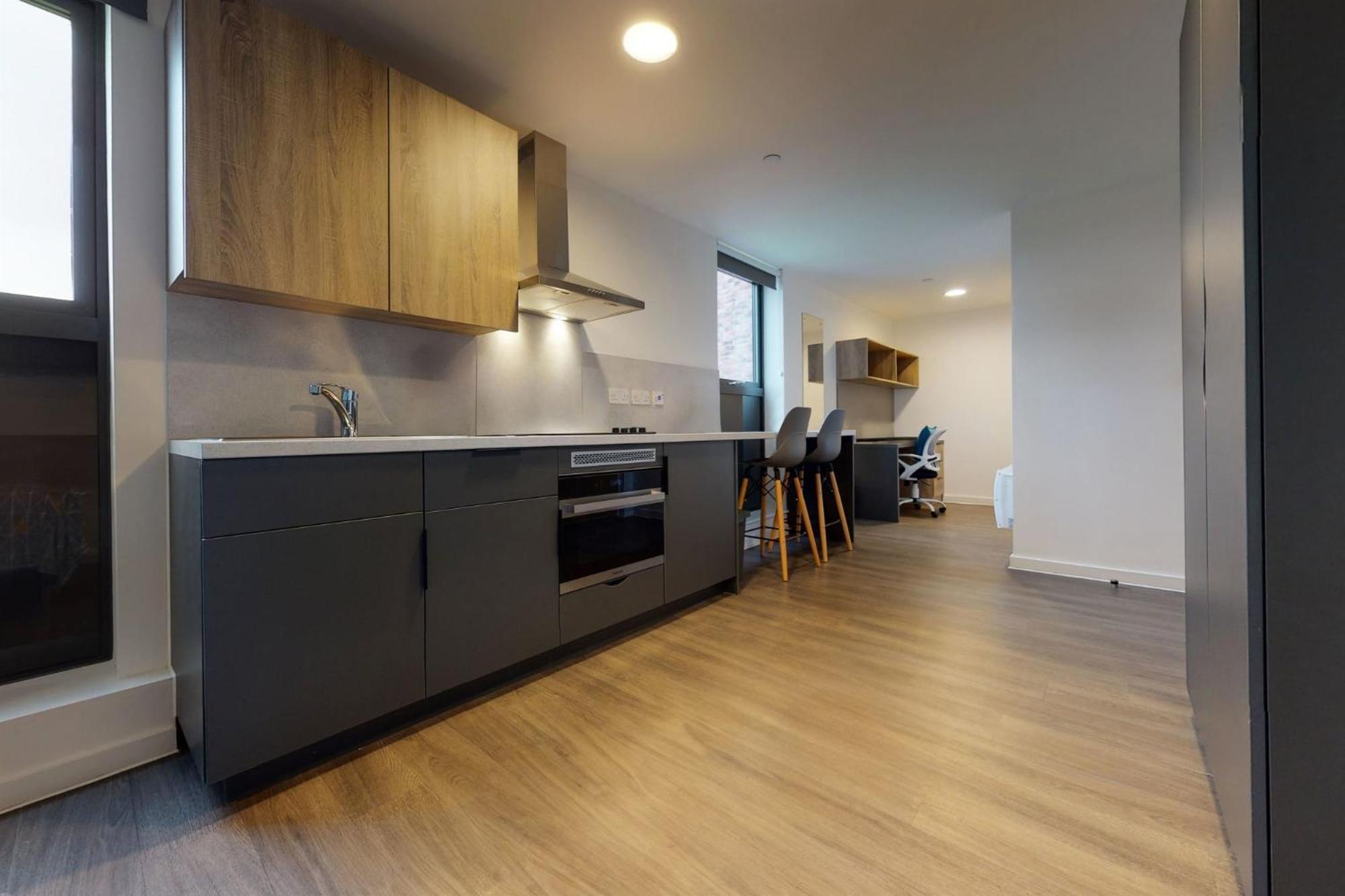 For Students Only Private Bedrooms With Shared Kitchen, And At Canvas Walthamstow In Appartement