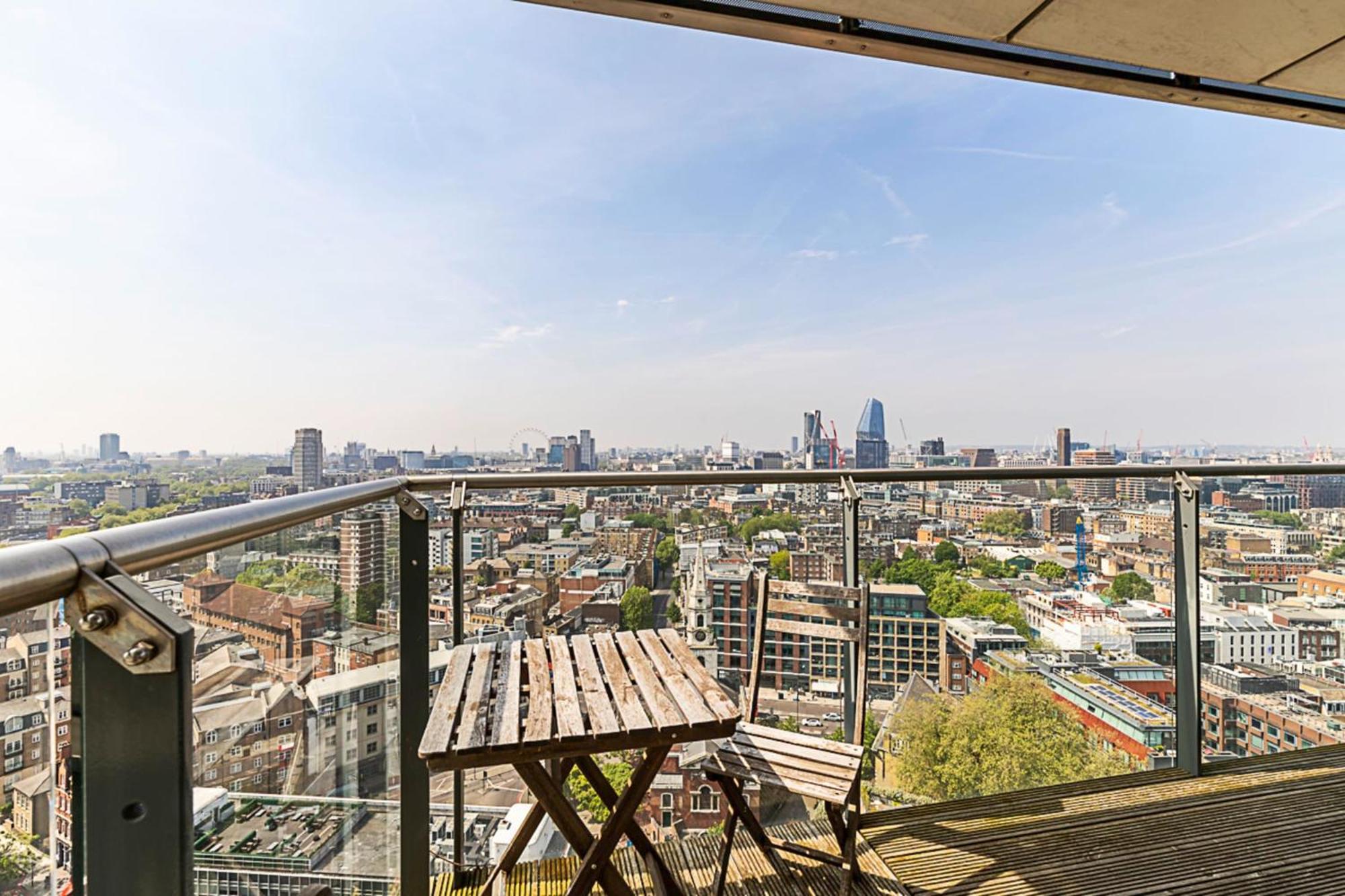 Skyline Serenity In Southwark Appartement
