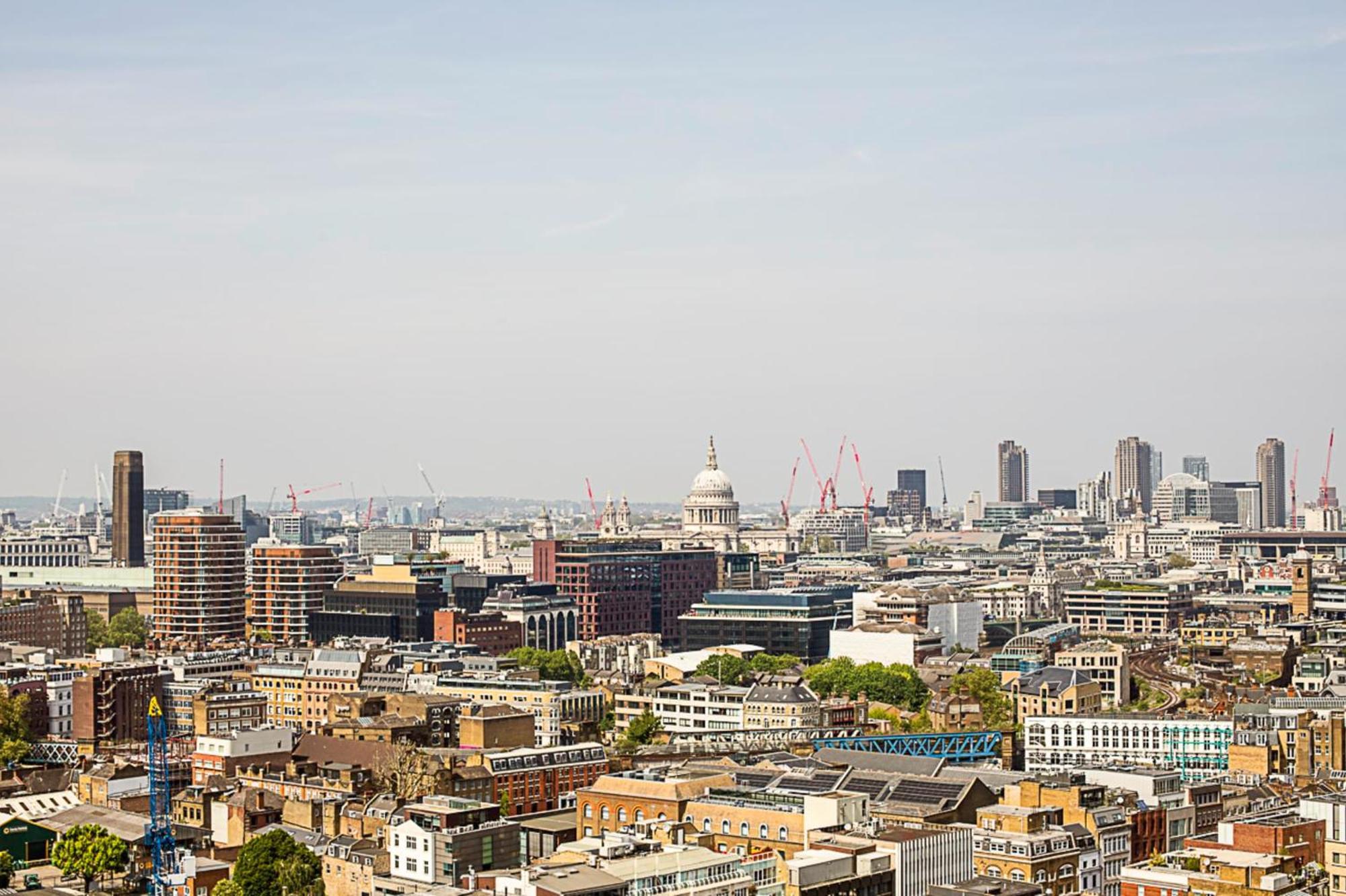 Skyline Serenity In Southwark Lejlighed London