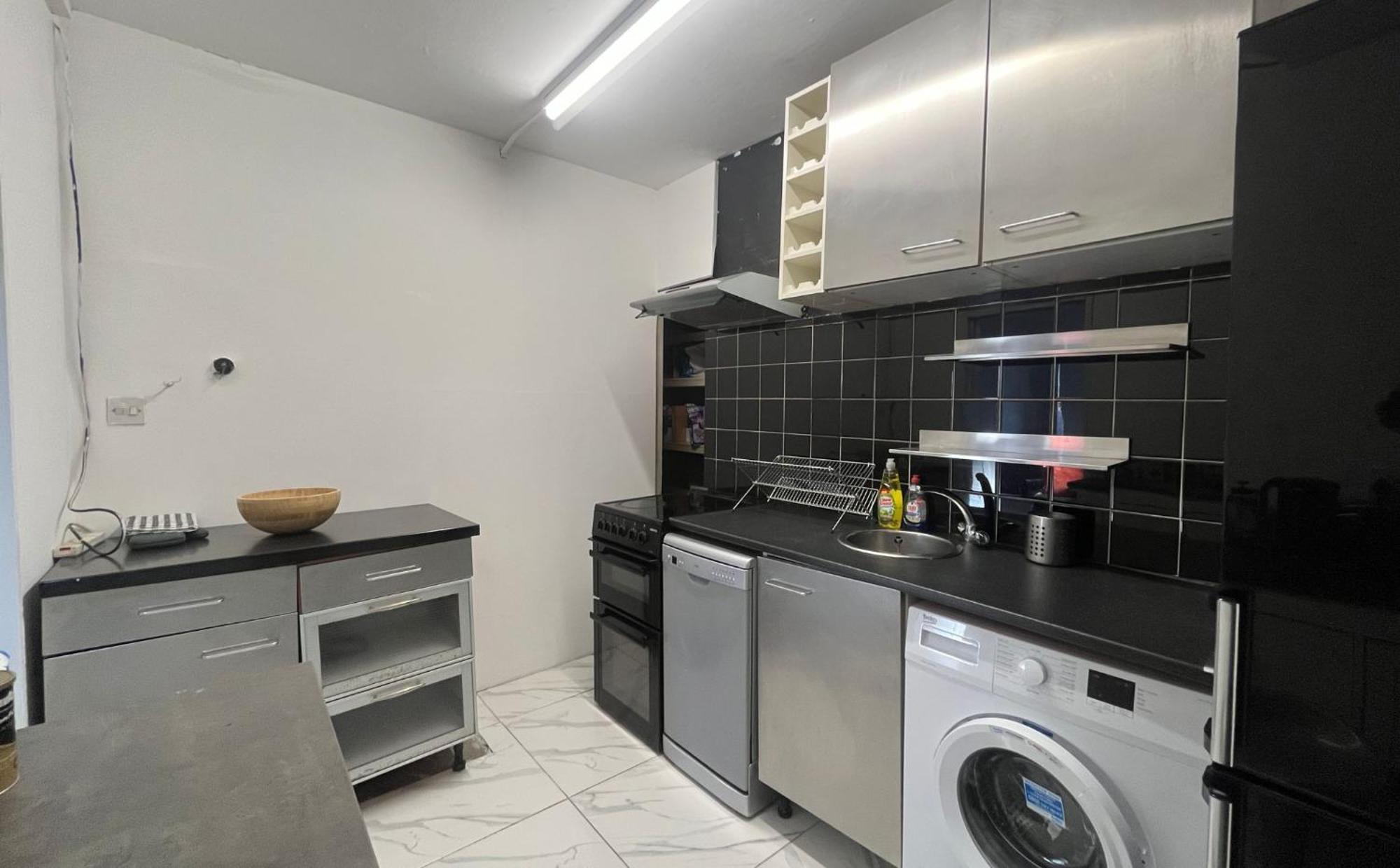 Appartamento Nifty 2 Bedroom Flat In Goswell Rd Londra