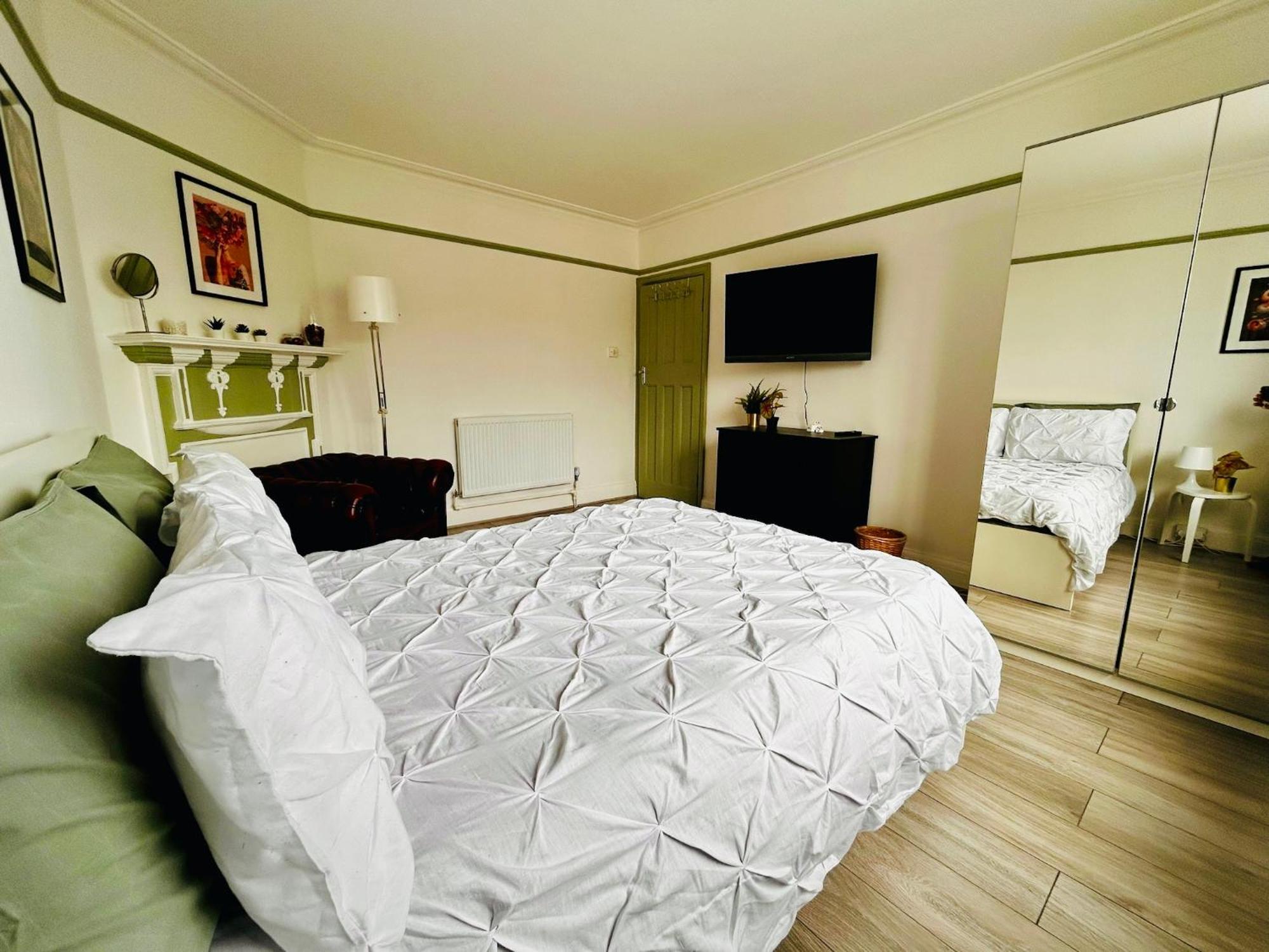 Rest Boutique Golders Apartment London