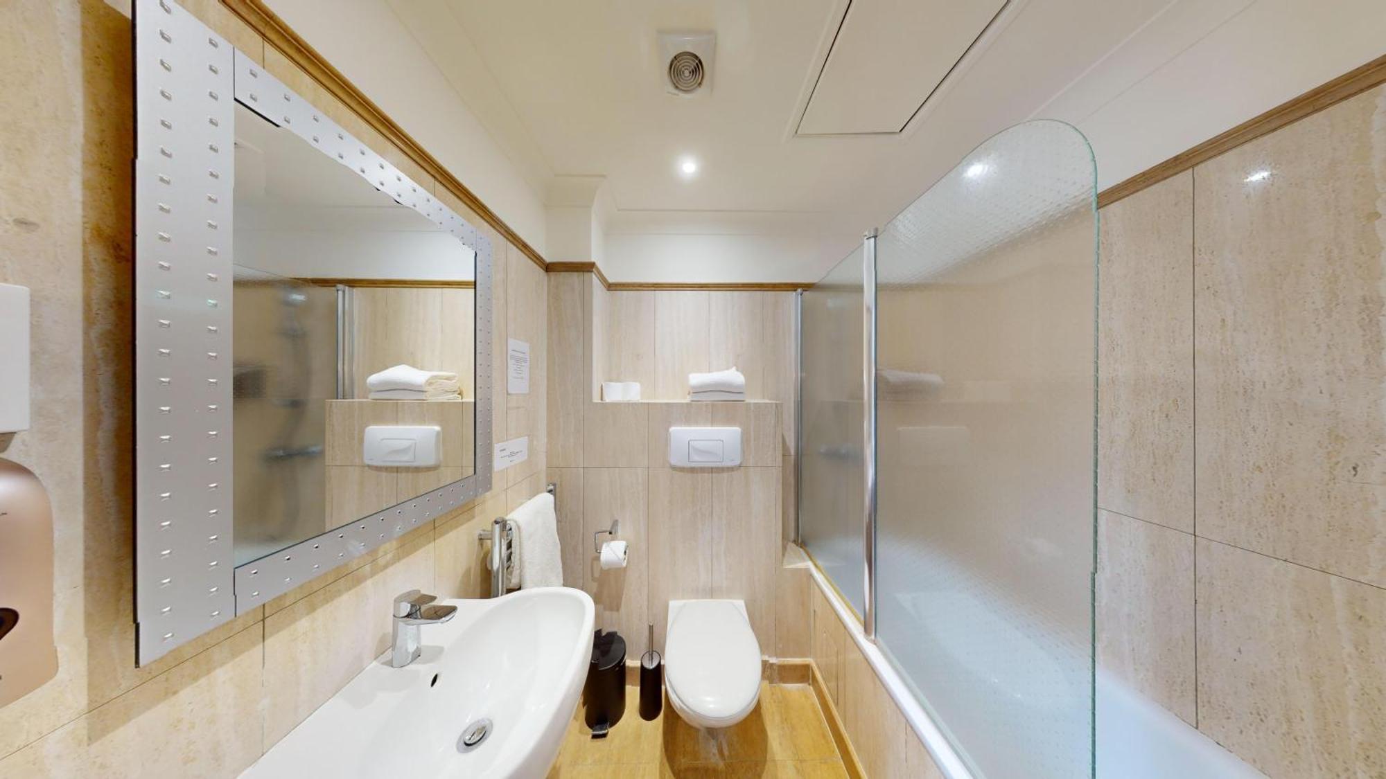 Msk 82 Hotel London