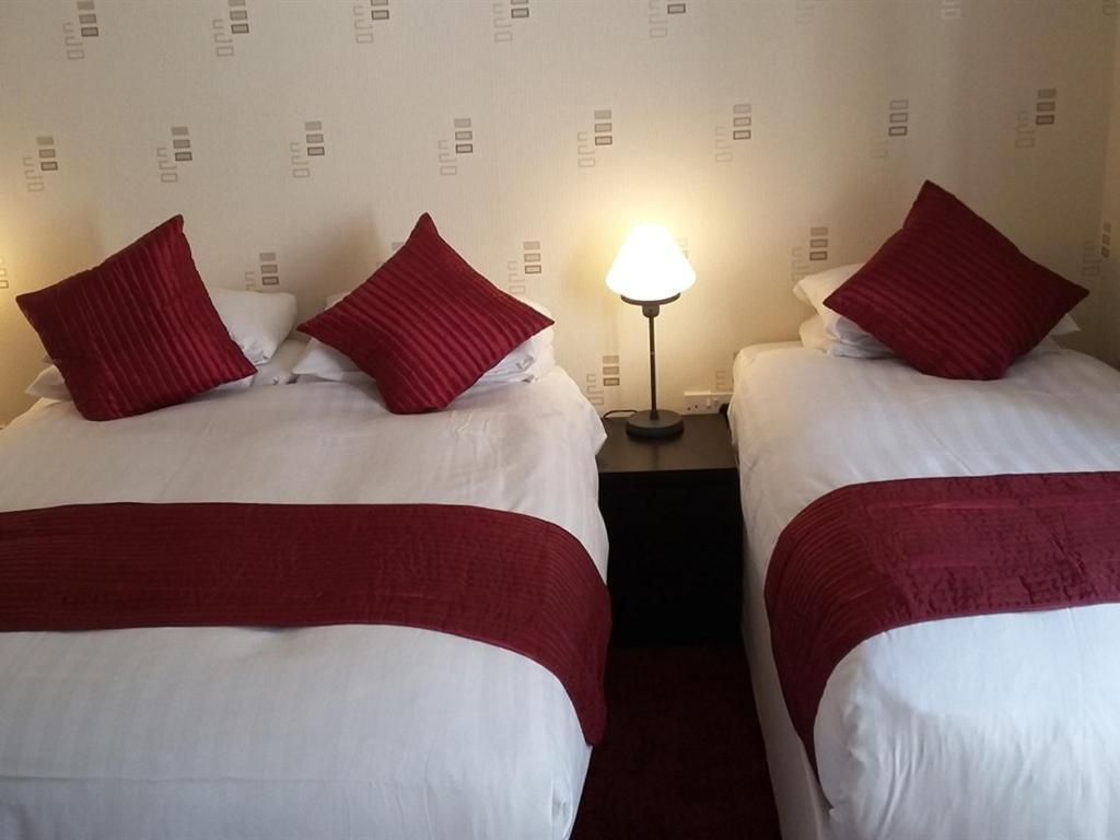 Garth 3* London