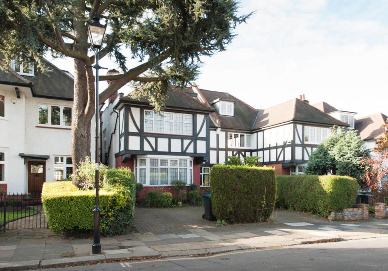 Saint Gabriel'S Road Guesthouse * London