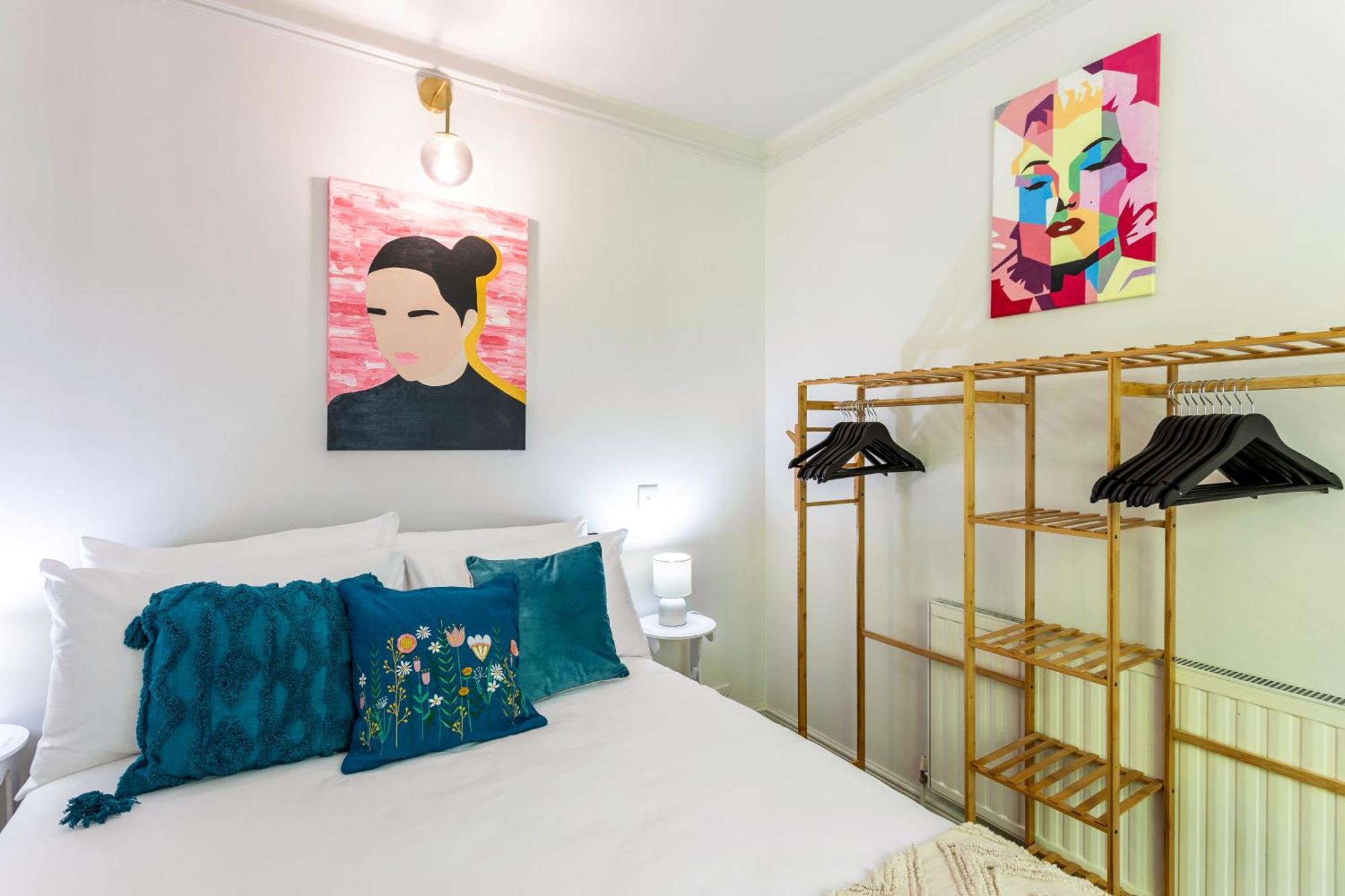 Apartment Stylish Highgate Haven