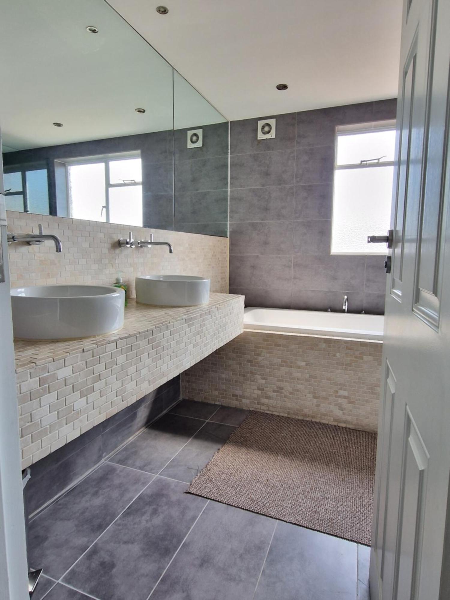 Victorian Modern Two Bedrooms Flat In West Kensington With Skyline View Lägenhet *