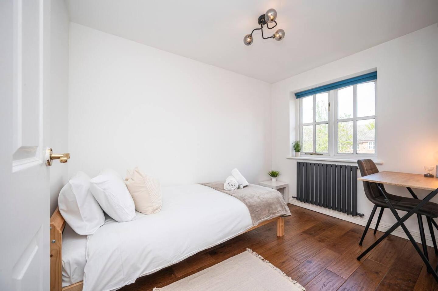 Semesterbostad Greenwich House 10 Mins To O2 - Free Parking Pass The Keys *
