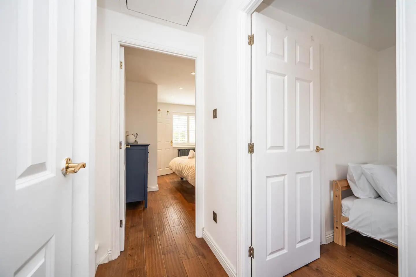 Greenwich House 10 Mins To O2 - Free Parking Pass The Keys London