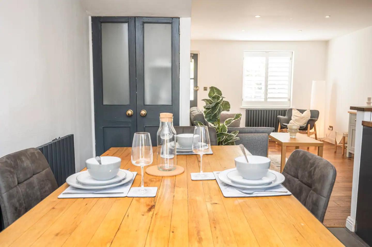 Greenwich House 10 Mins To O2 - Free Parking Pass The Keys * London