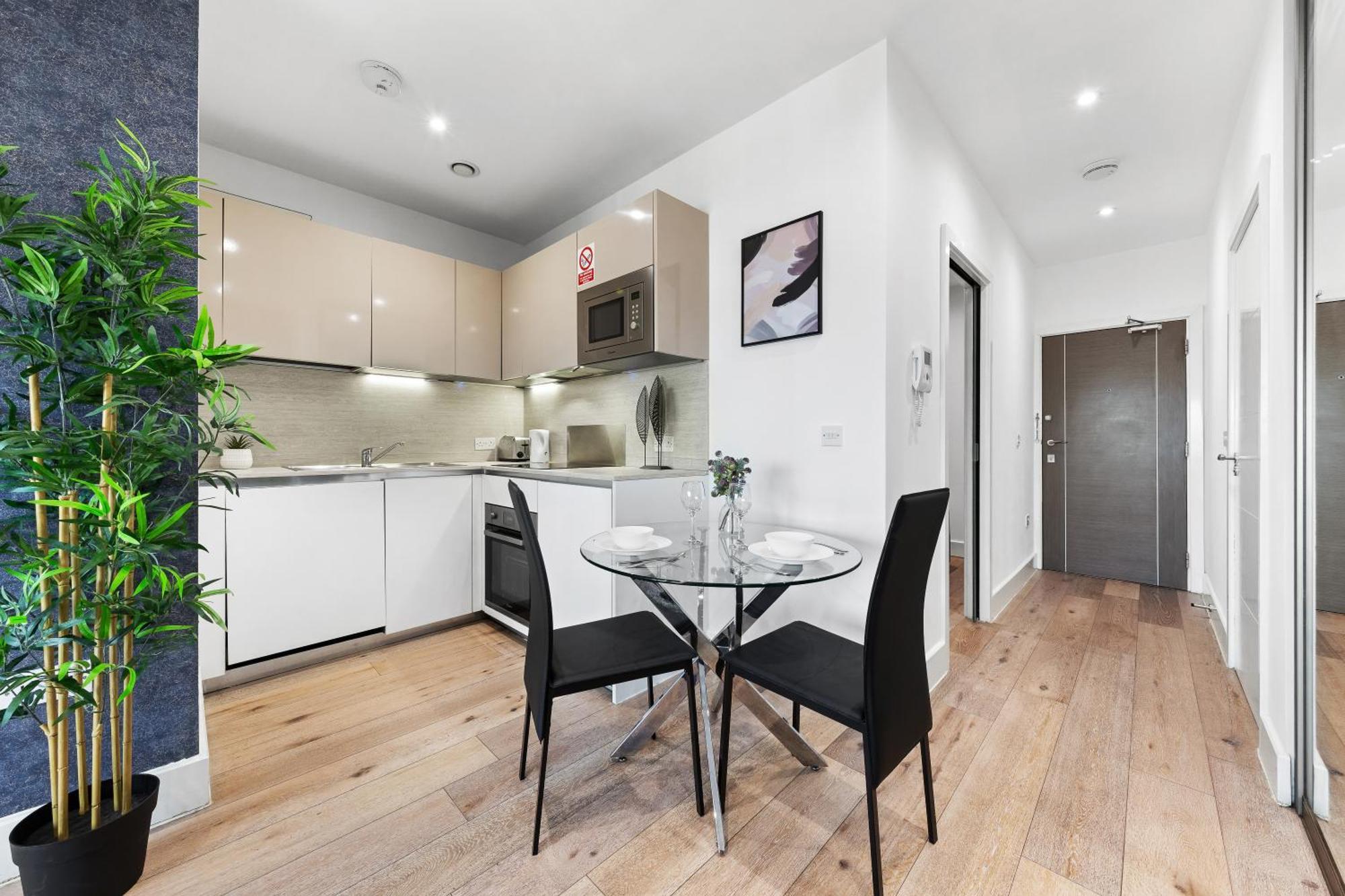 Charming 1-bed In * London