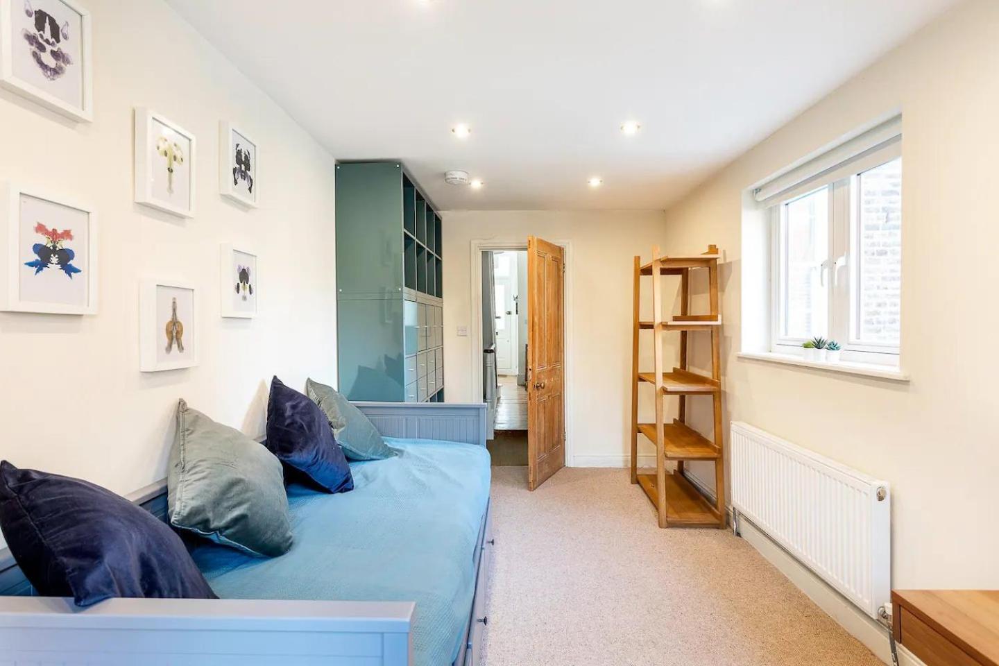 Pass The Keys Spacious Camberwell House 30min Bus Feriehus