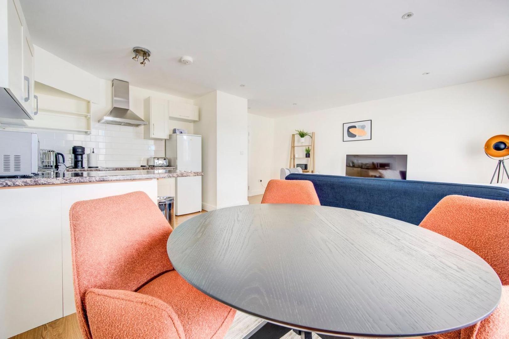 Guestready - Sleek Serenity In Hammersmith Lägenhet London