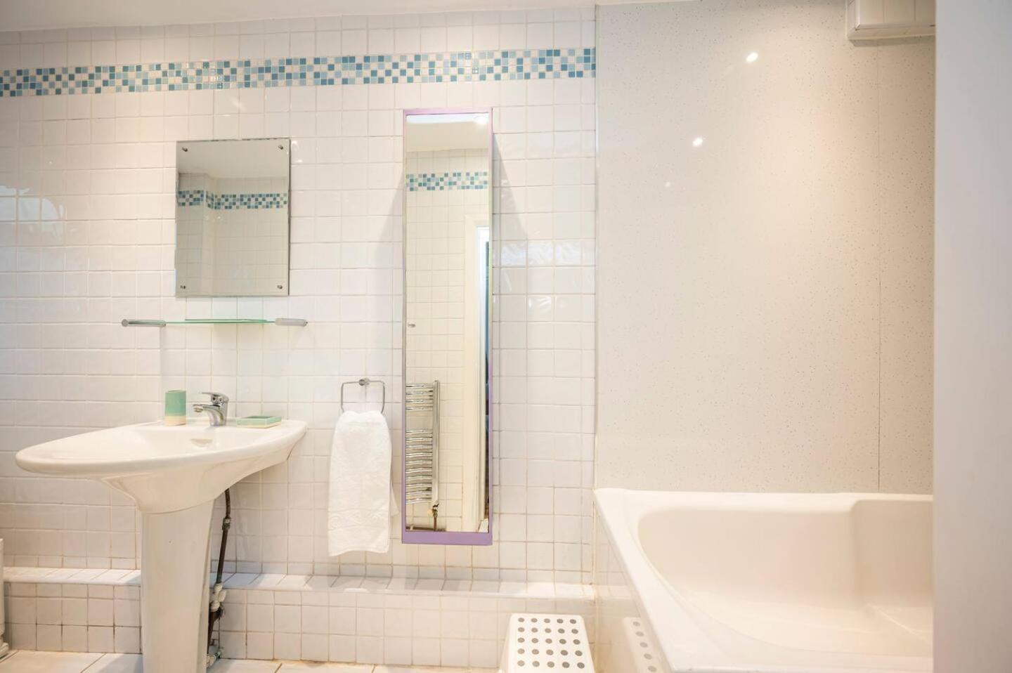 Spacious 20min To Bridge Pass The Keys Appartement *