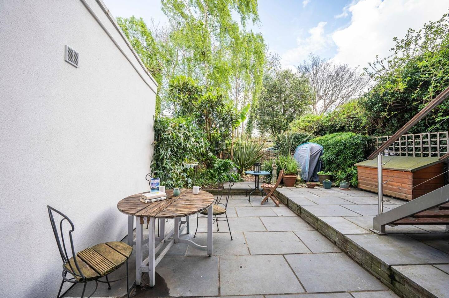 Appartement Spacious 20min To Bridge Pass The Keys Londres