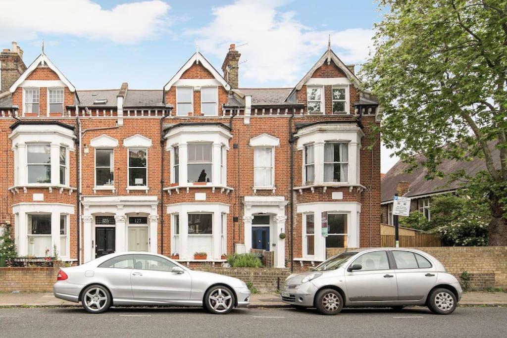 Family-friendly Garden Retreat Lejlighed London